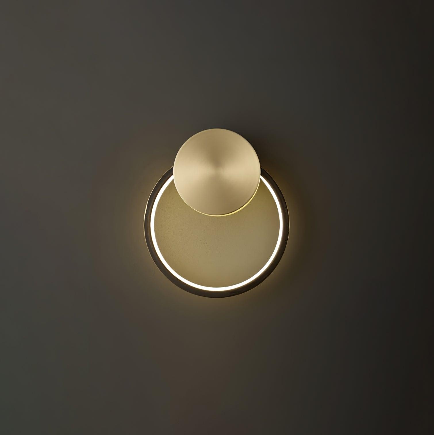 Minimalist Creative Simple Brass Round LED Wall Light M429
