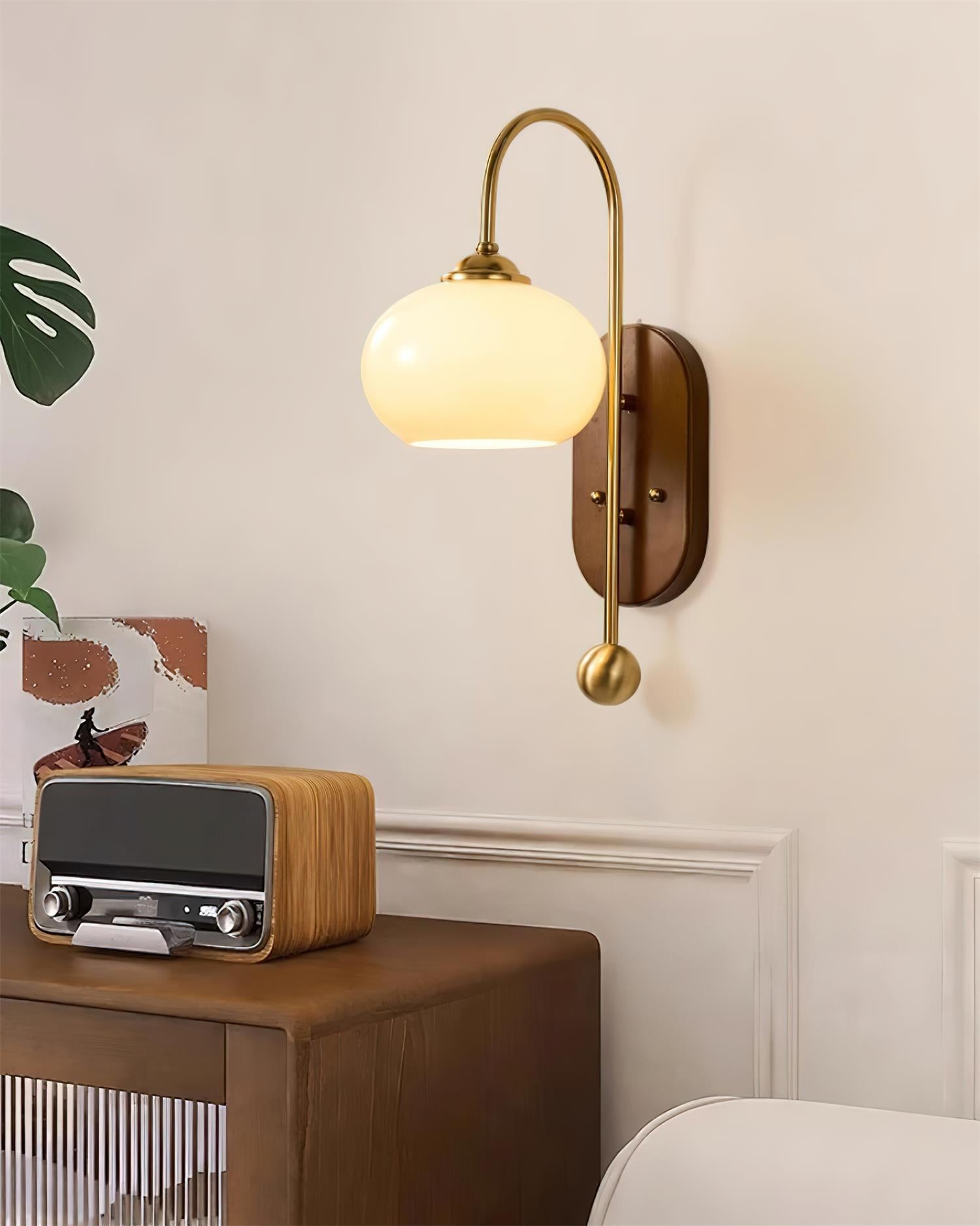 American Retro Spherical Wall Lamp M252