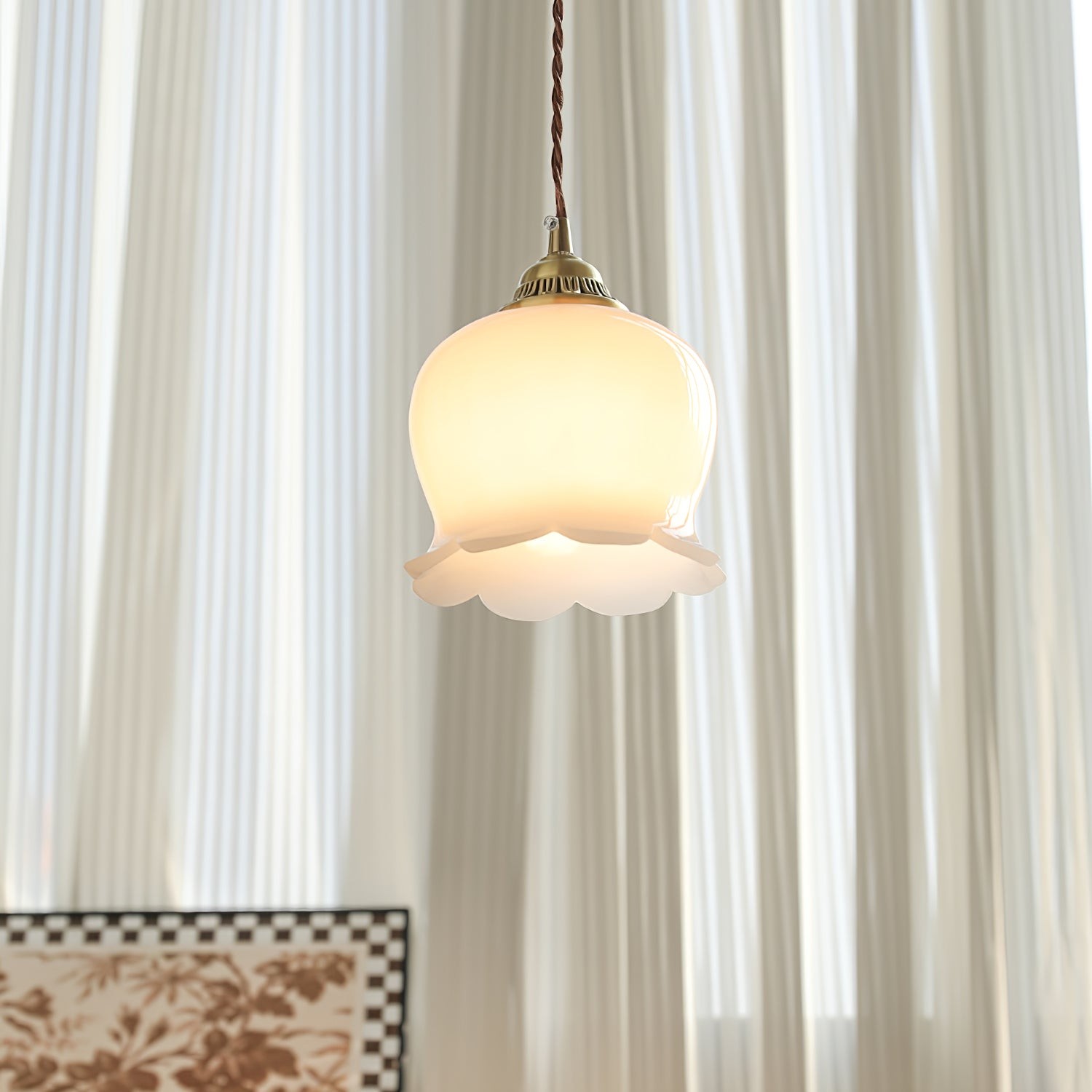 Traditional Glass Flower Pendant Lamp M316