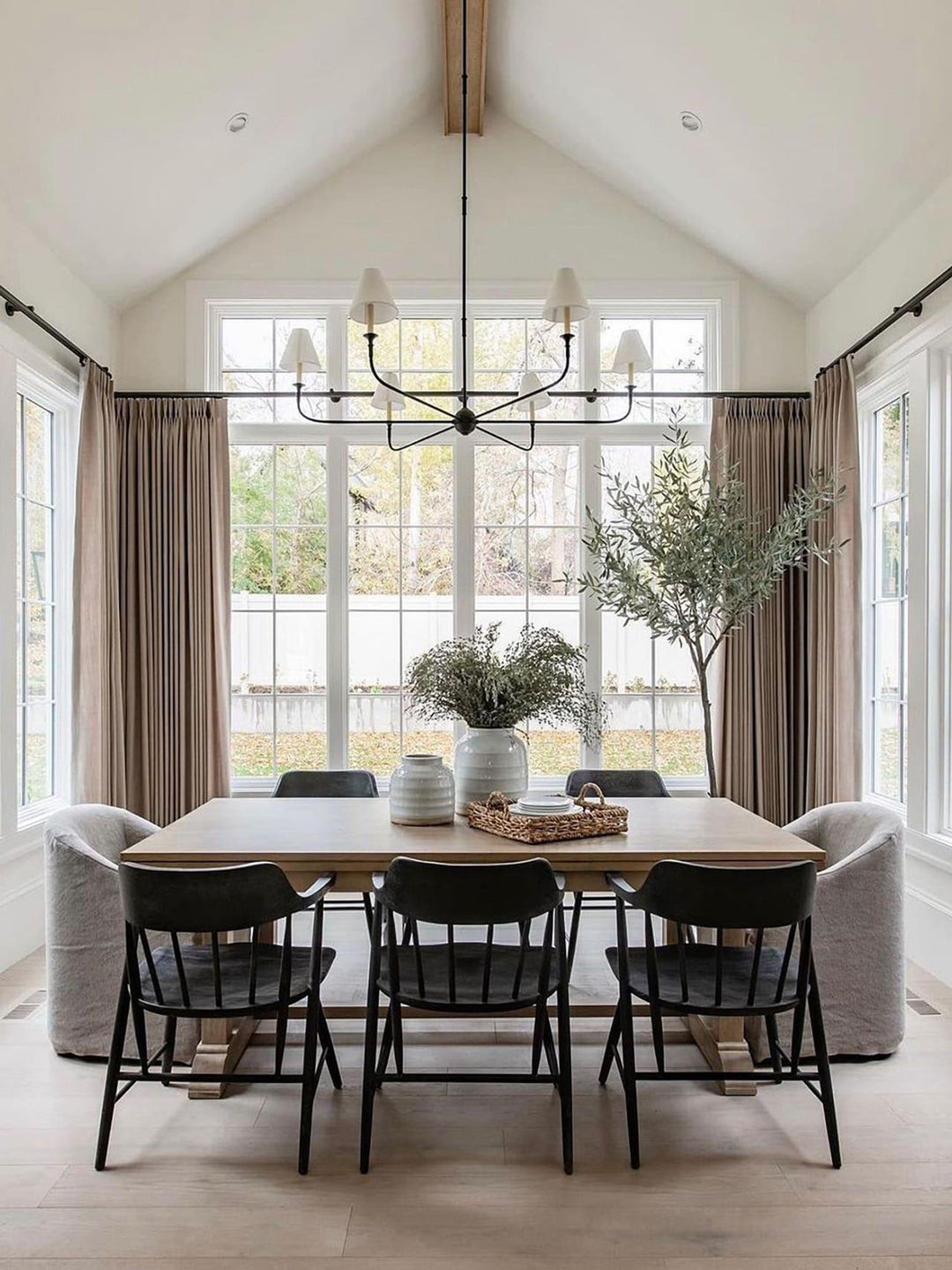 Piaf Geometric Metal Chandelier – Industrial Style for Dining Room T198