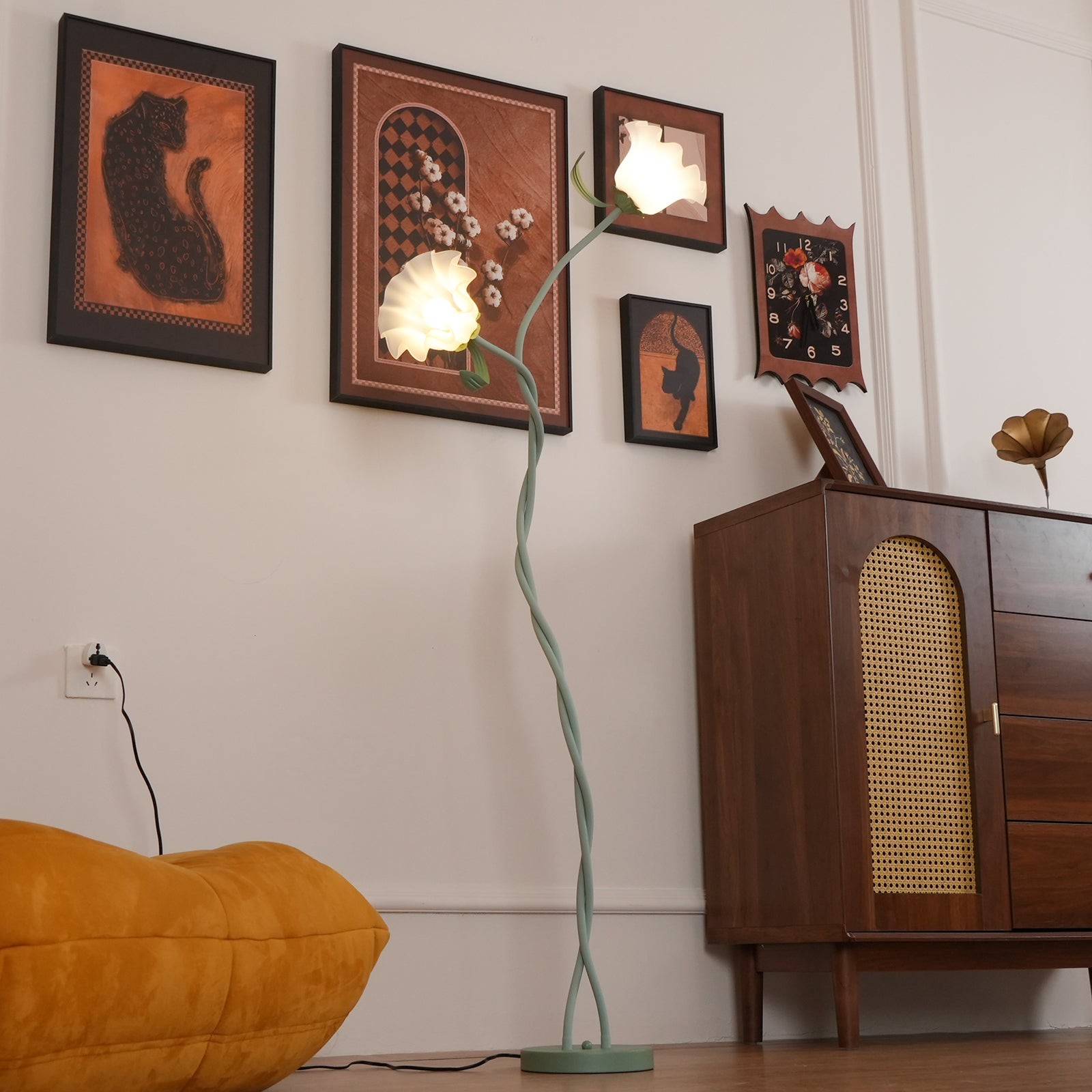Creative Multi-Head Winding Flower Shape Floor Lamp M175