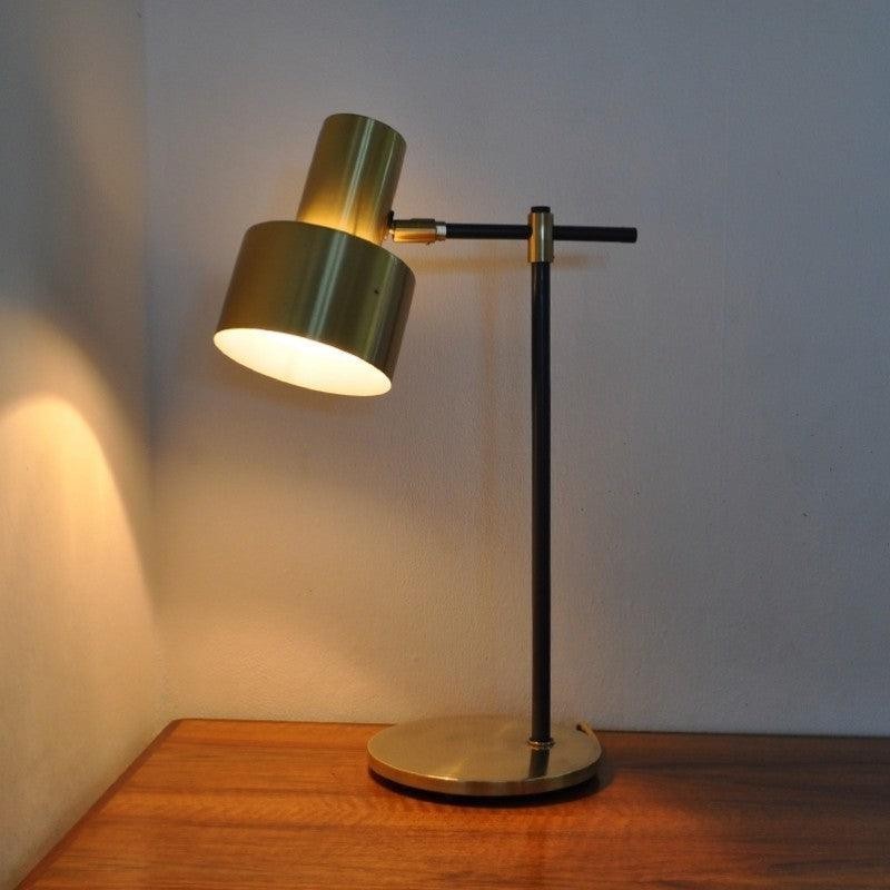 Metal Minimalist Art Deco Table Lamp M544