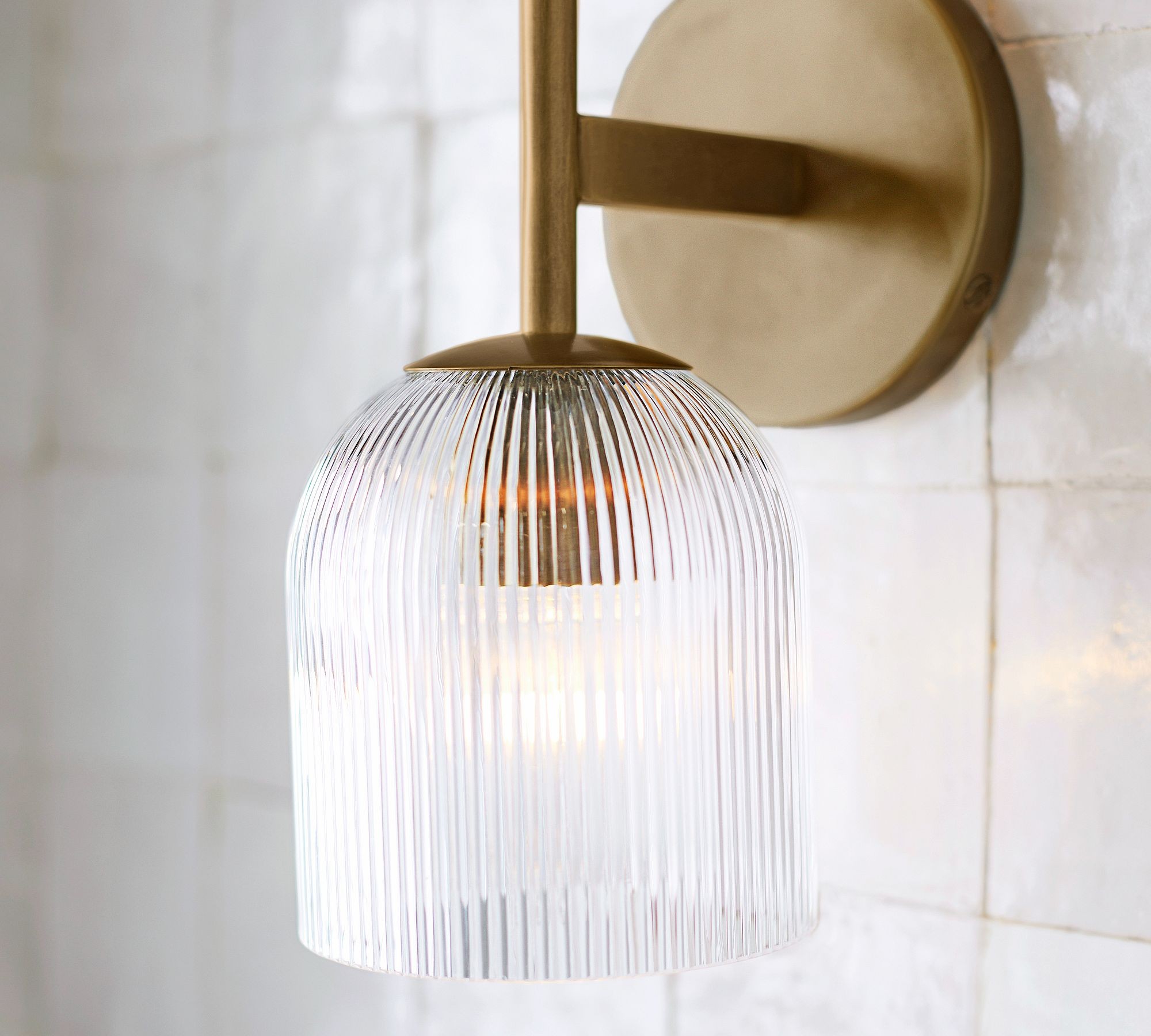 Bravira Ribbed Glass Sconce - Metal Wall Light with Clear Glass Shade T074