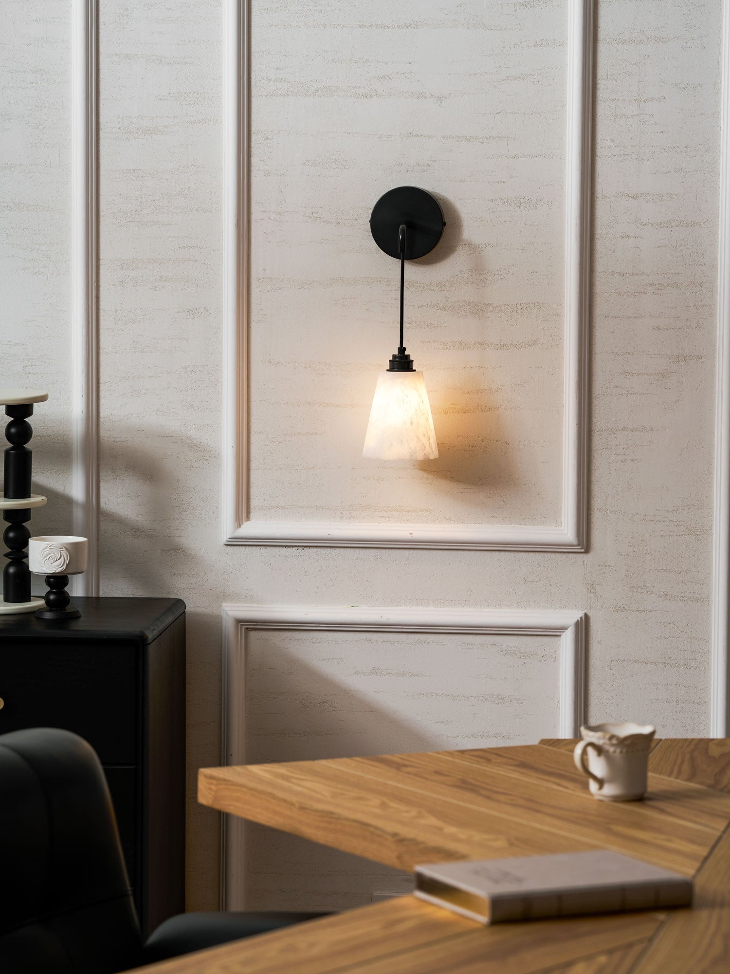 Droplet Alabaster Wall Lamp D403