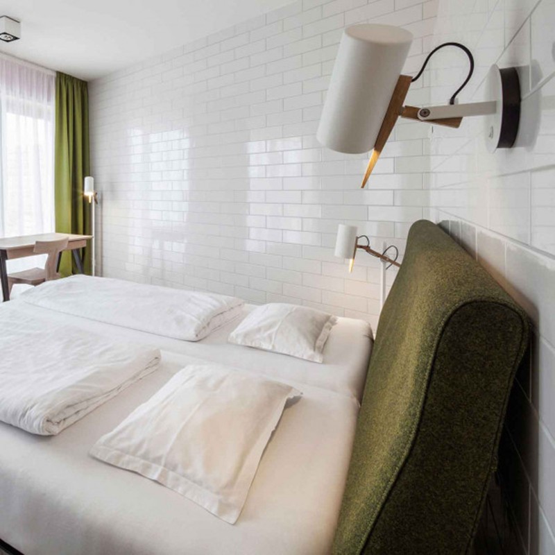 Geometric Rotatable Scantling Wall Light