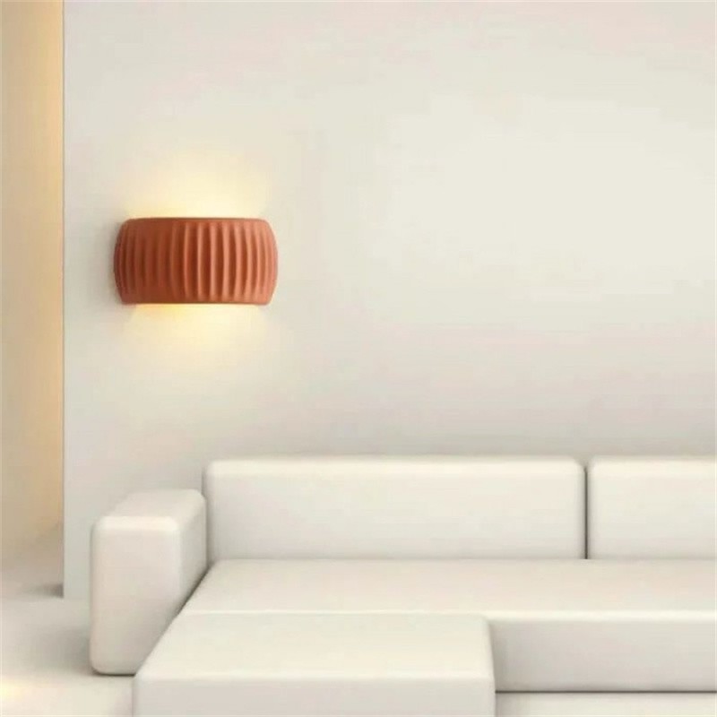Modern Cream Style Resin Fluted Wall Lamp S150