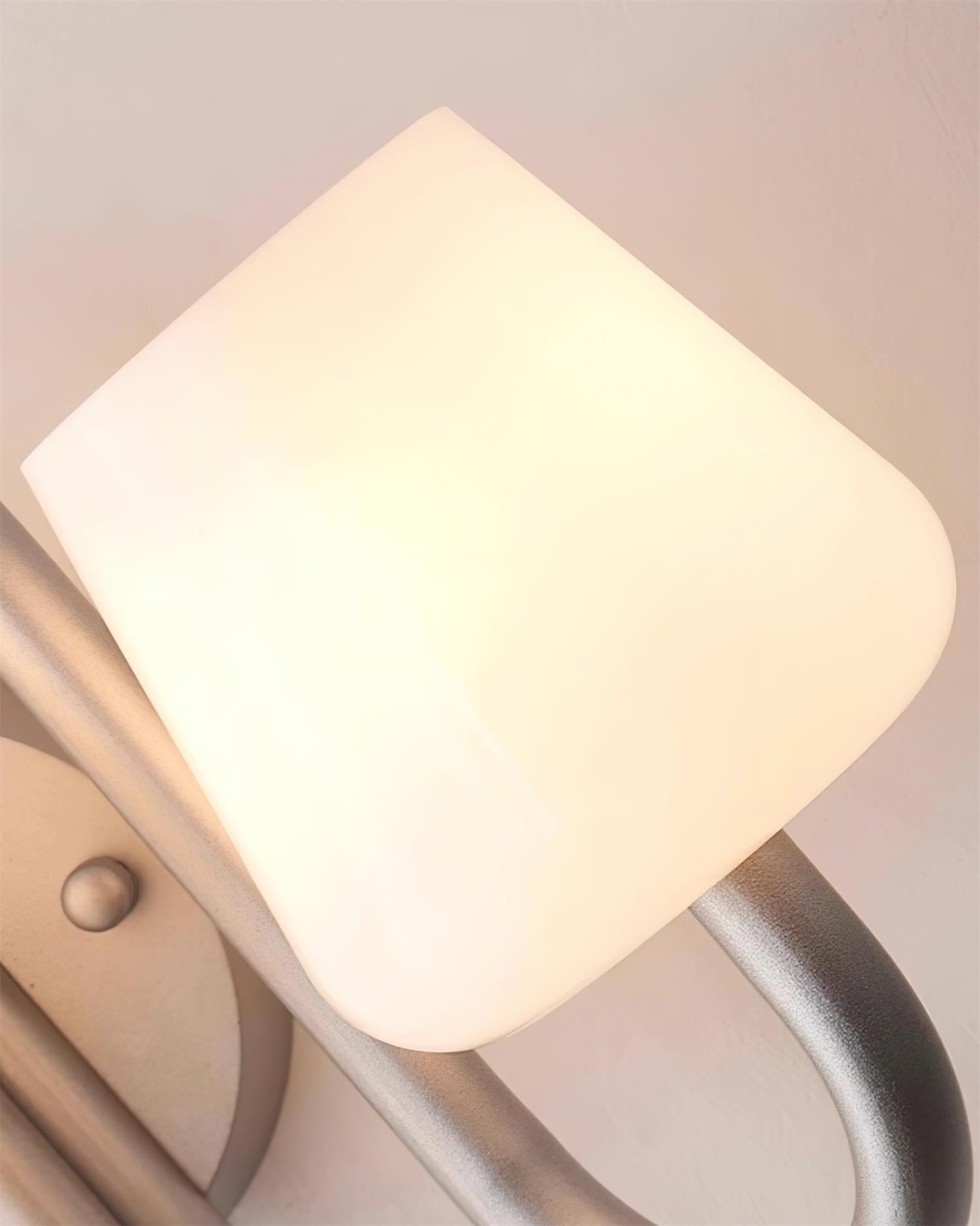 Apollo Wall Lamp D672
