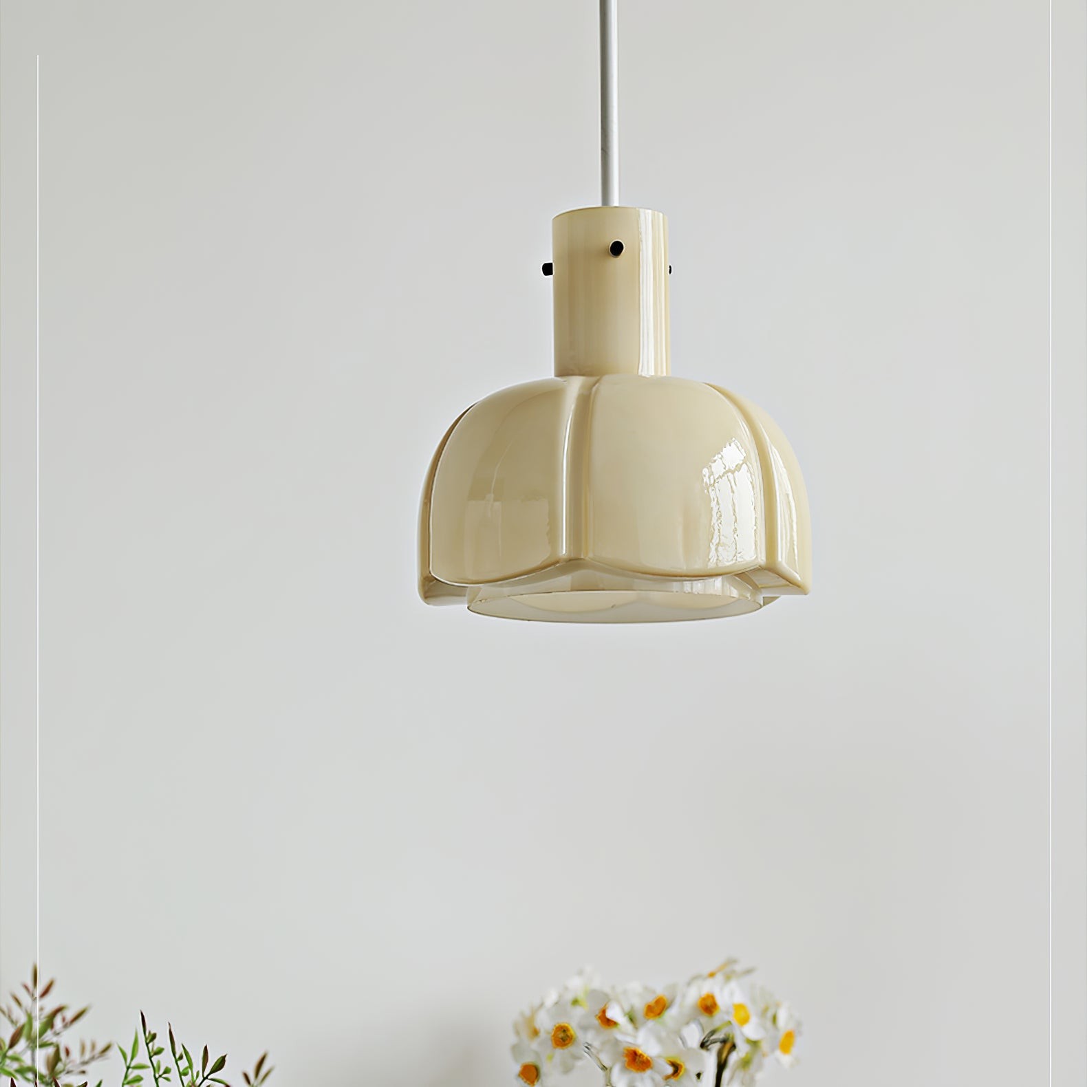 French Pastoral Style Petal Glass Pendant Light M123