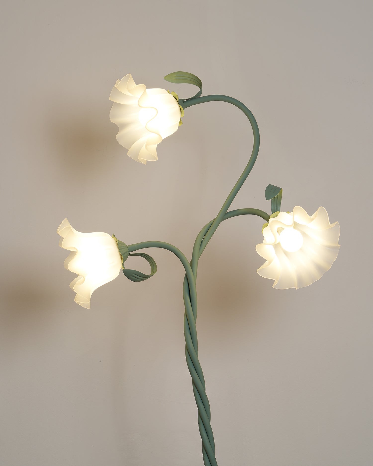 Creative Multi-Head Winding Flower Shape Floor Lamp M175