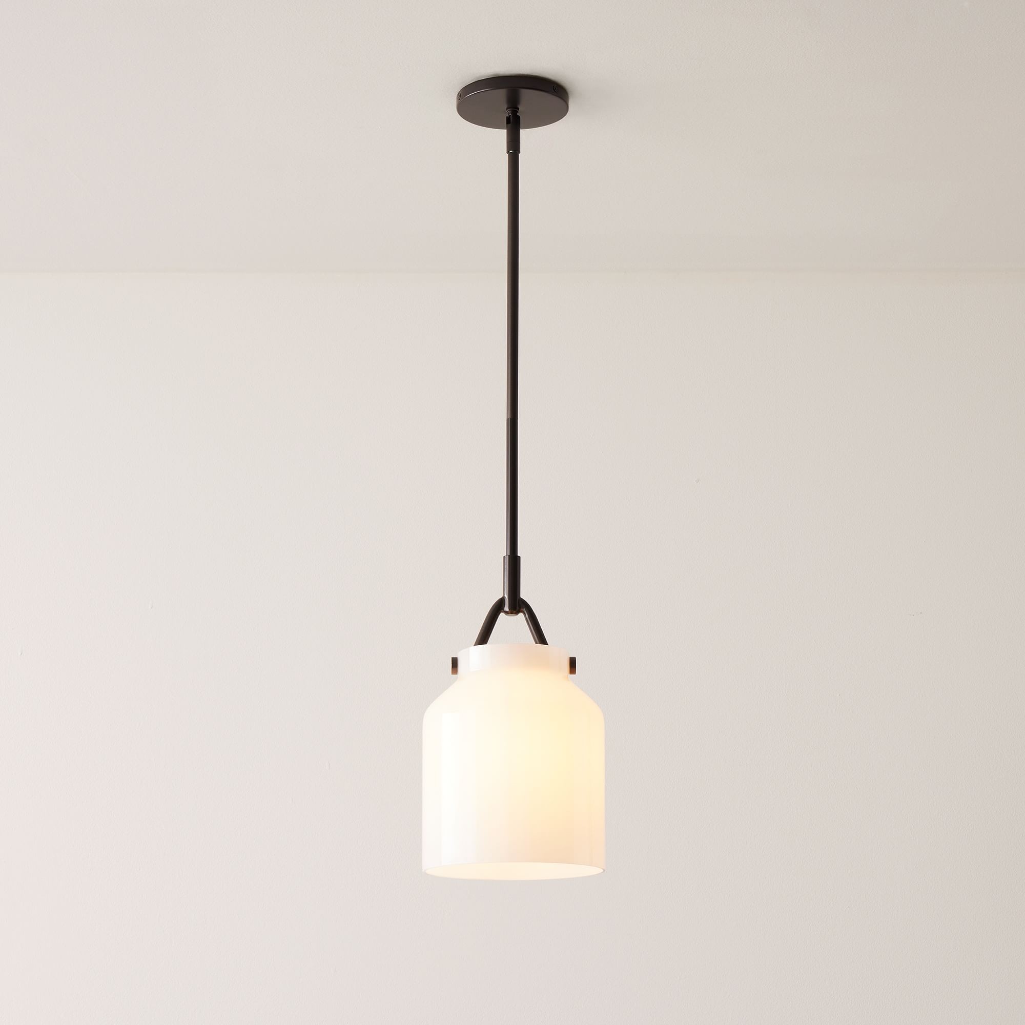 Hanton Modern Metal Pendant Light - Hanging Lamp for Kitchen T121