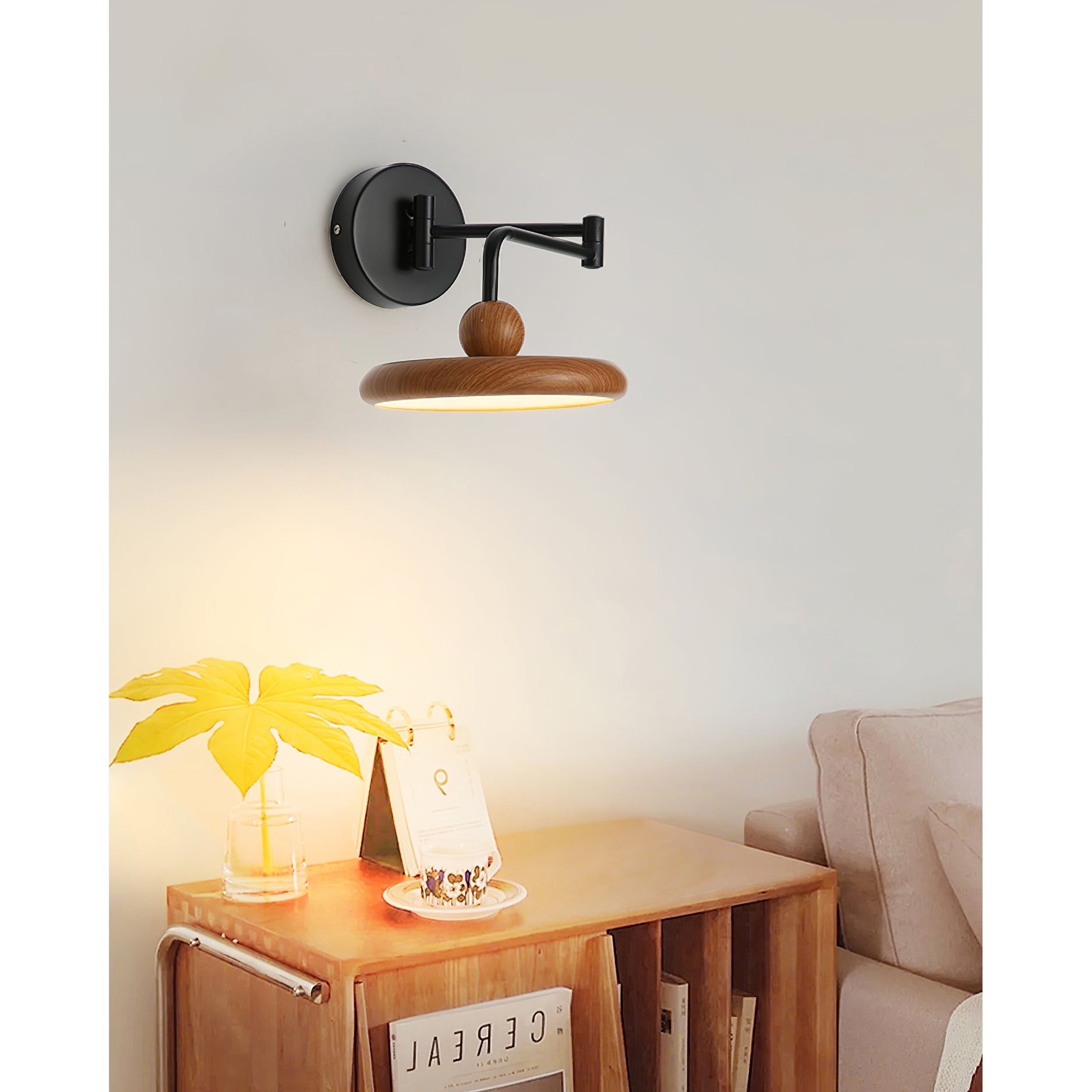 Karlin Wall Lamp D692