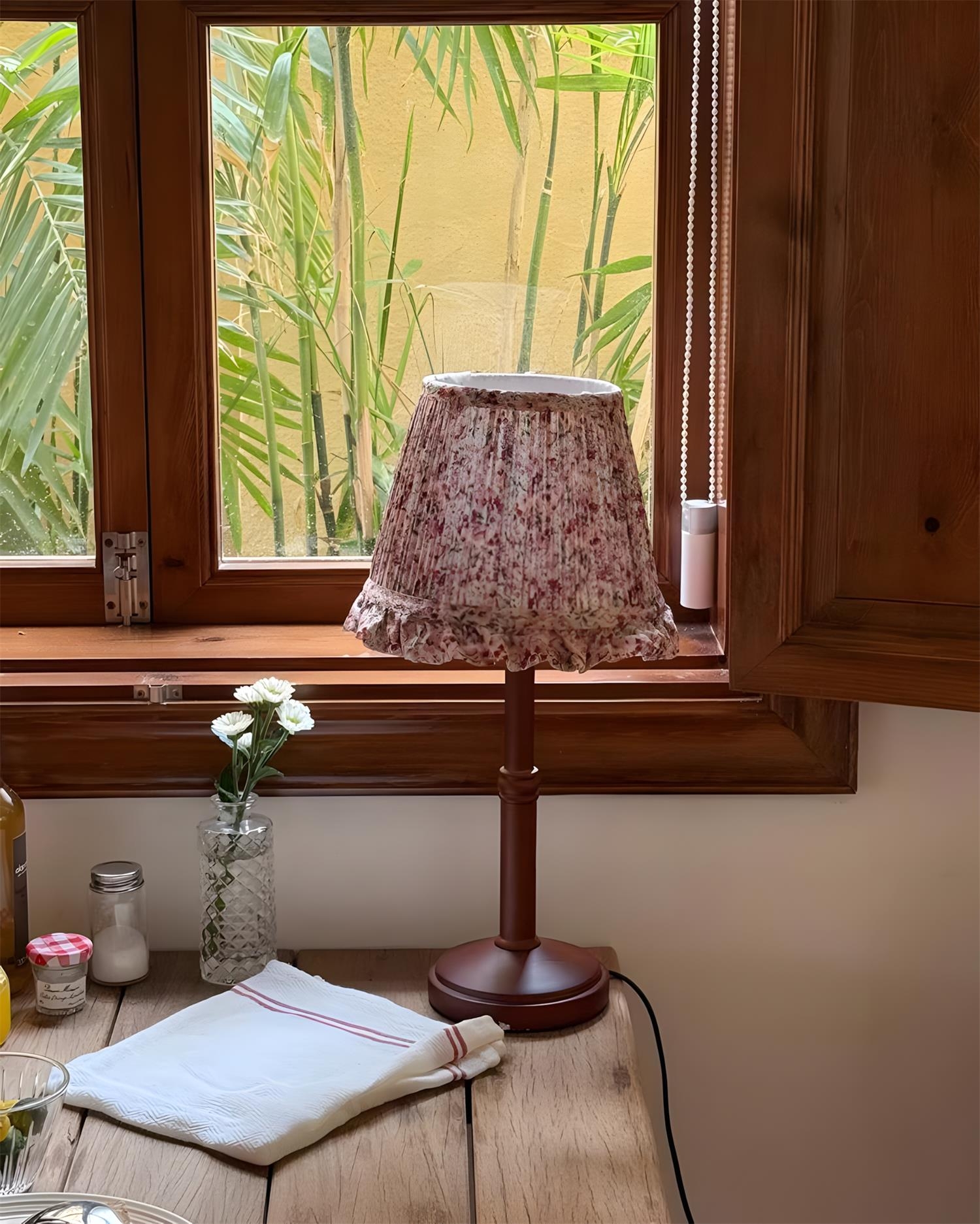Briarfield Table Lamp D335