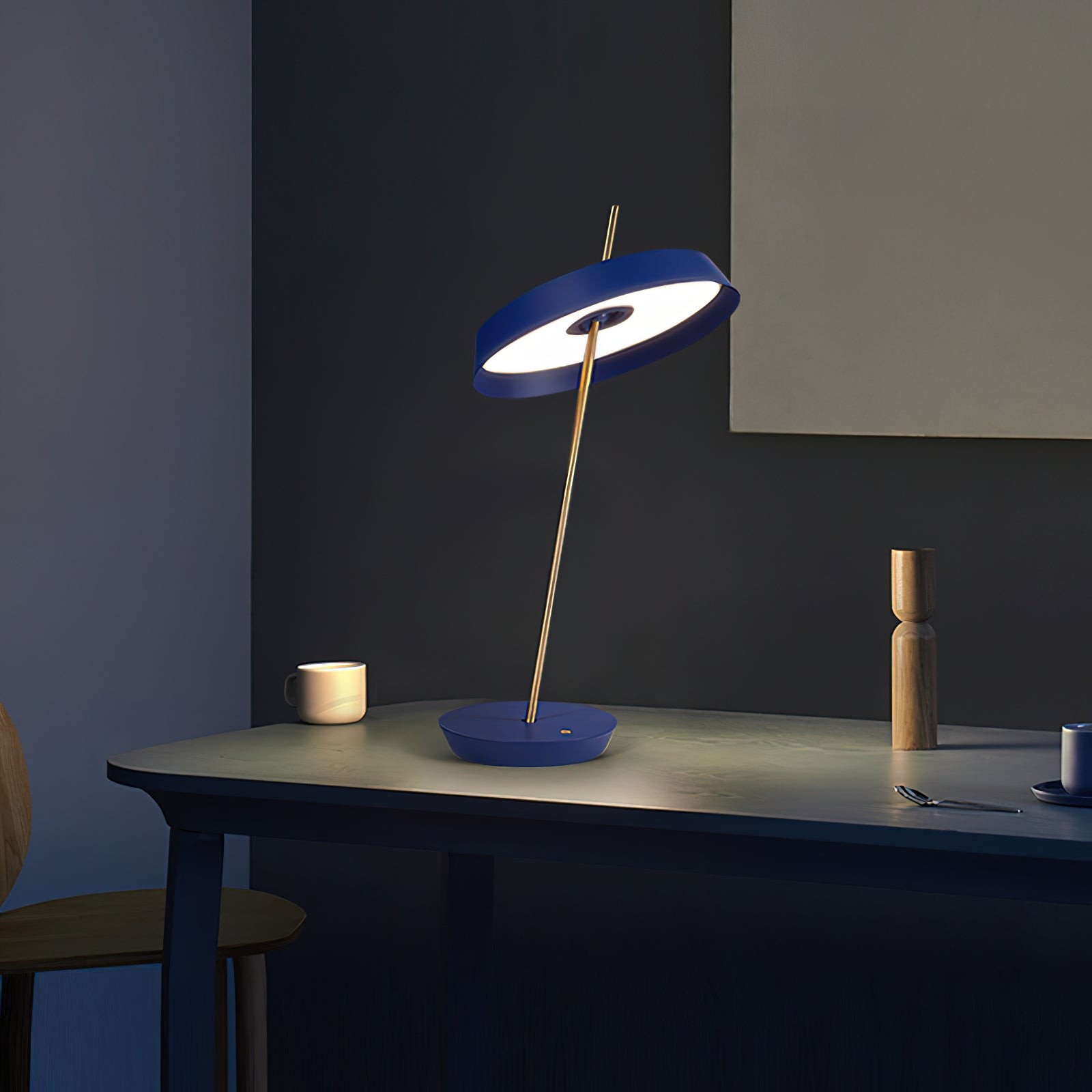 Modern Art Decor Table Lamp For Living Room M339
