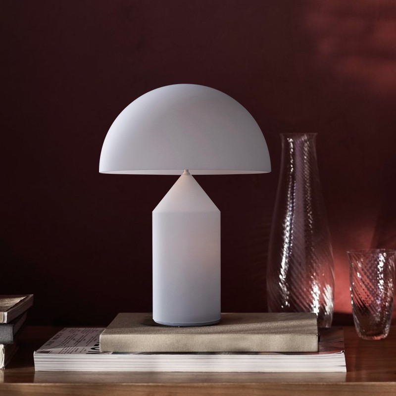 Modern Mushroom Metal Table Lamp for Bedroom