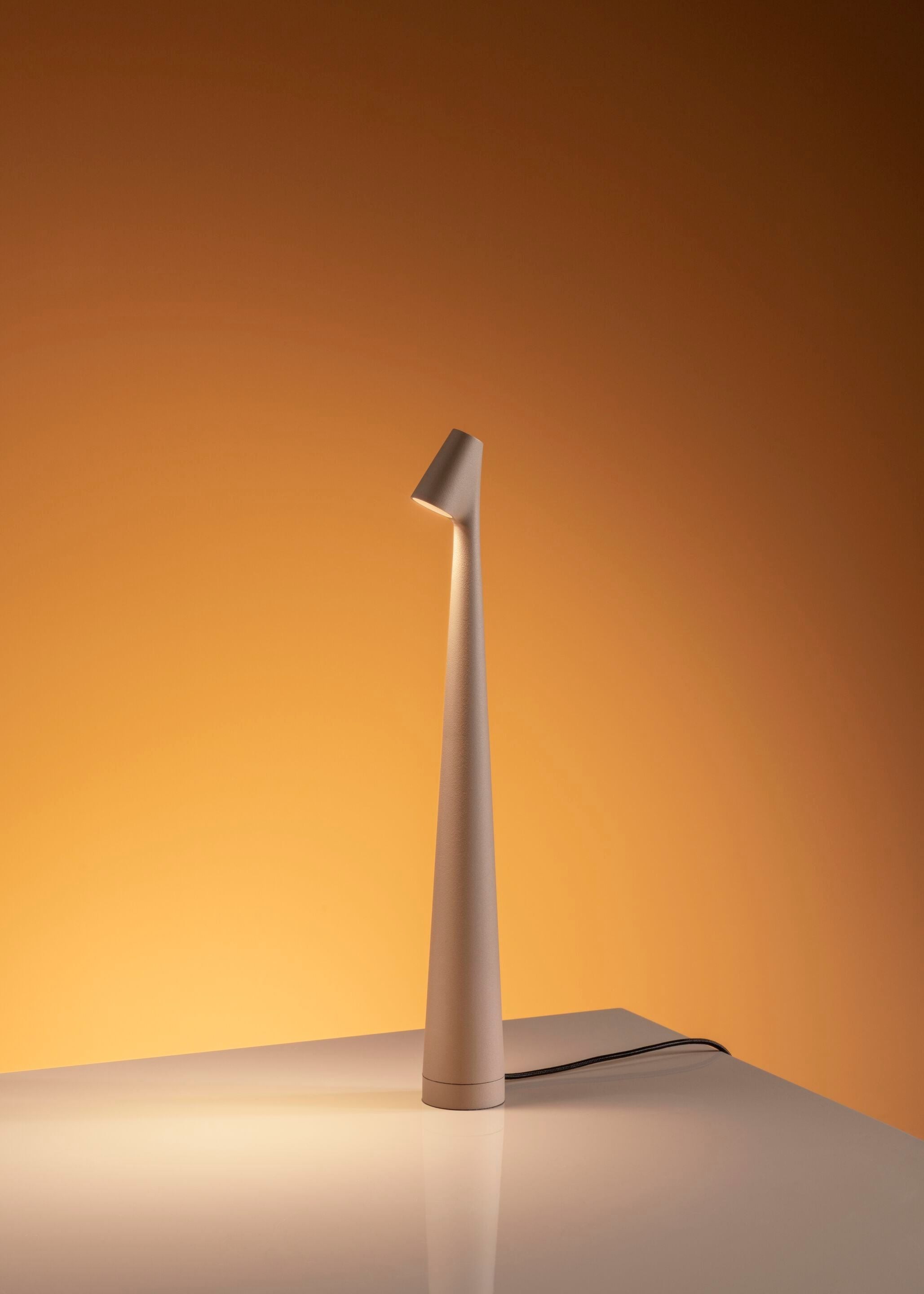 Creative Tall Portable Table Lamp M497