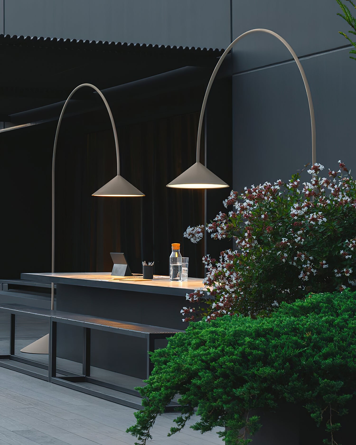 Orbitas Floor Lamp D199