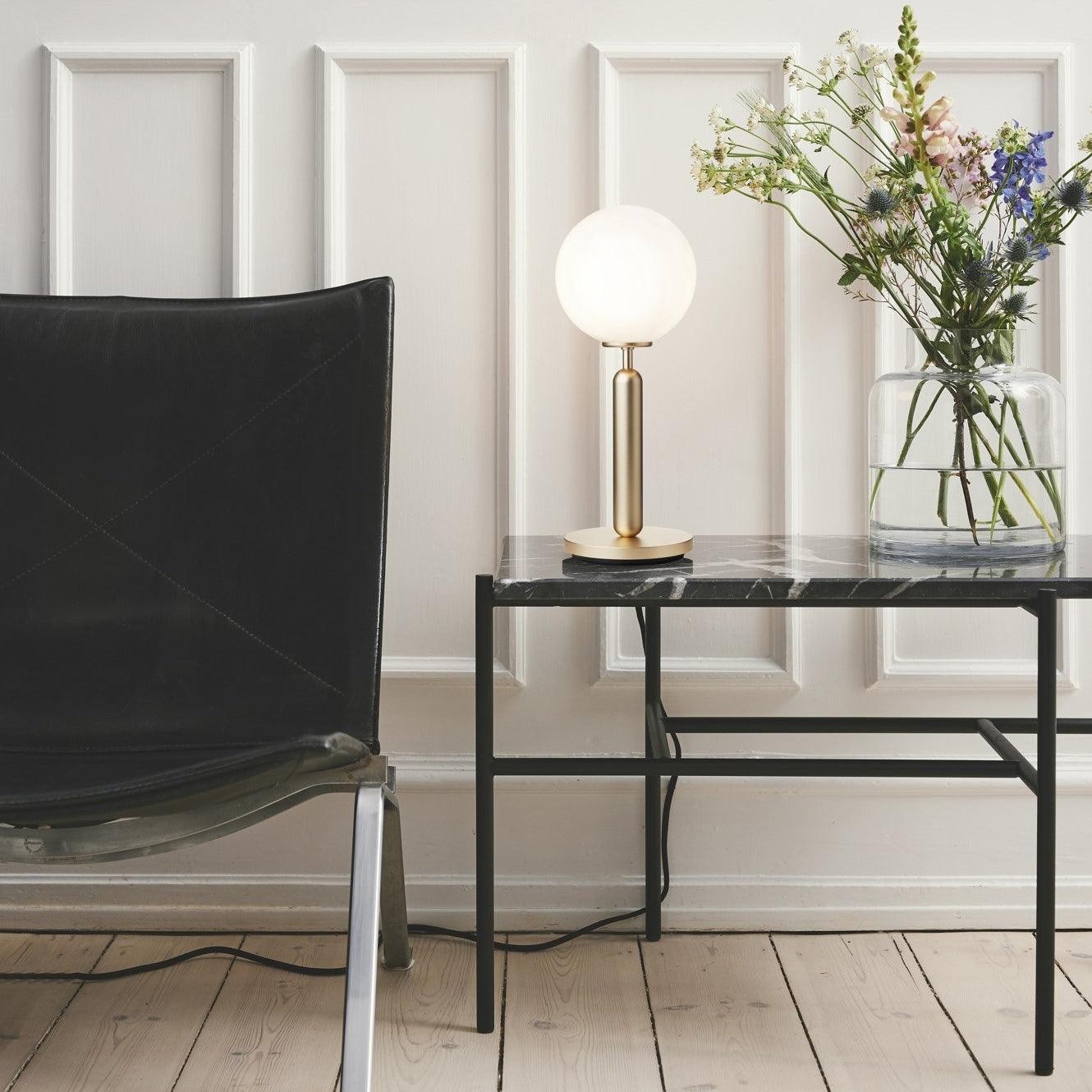 Spherical Stylish Glass Induction Table Lamp M48