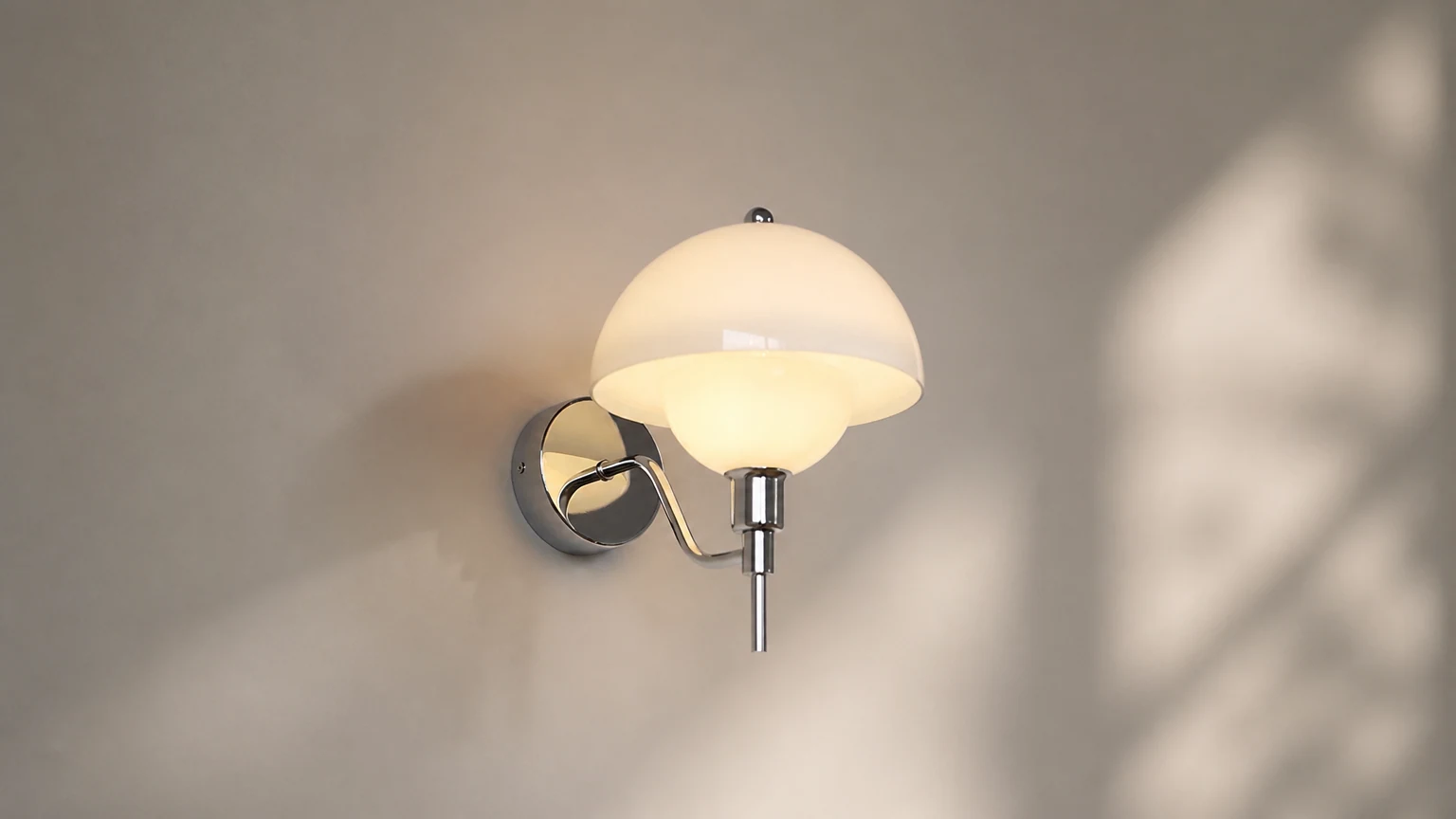 Kinkiet francuski Mushroom Vintage M86 w ciepłej scenie ściennej