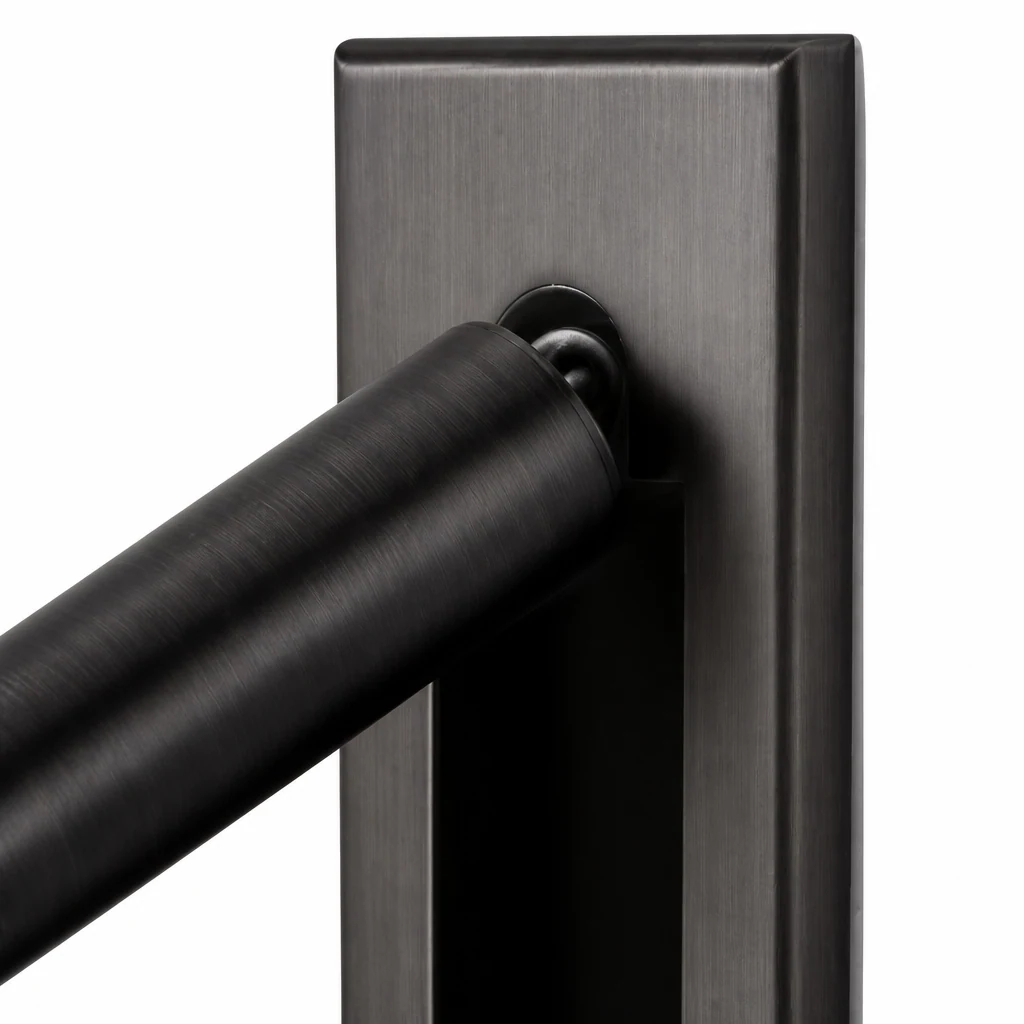 Detalle en primer plano del acabado metálico y la estructura de la lámpara de pared cuadrada moderna D790.