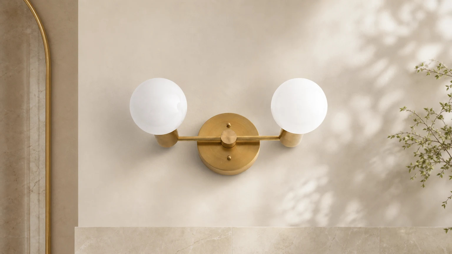 Mosiężna lampa podwójna kula Glorica w łazience