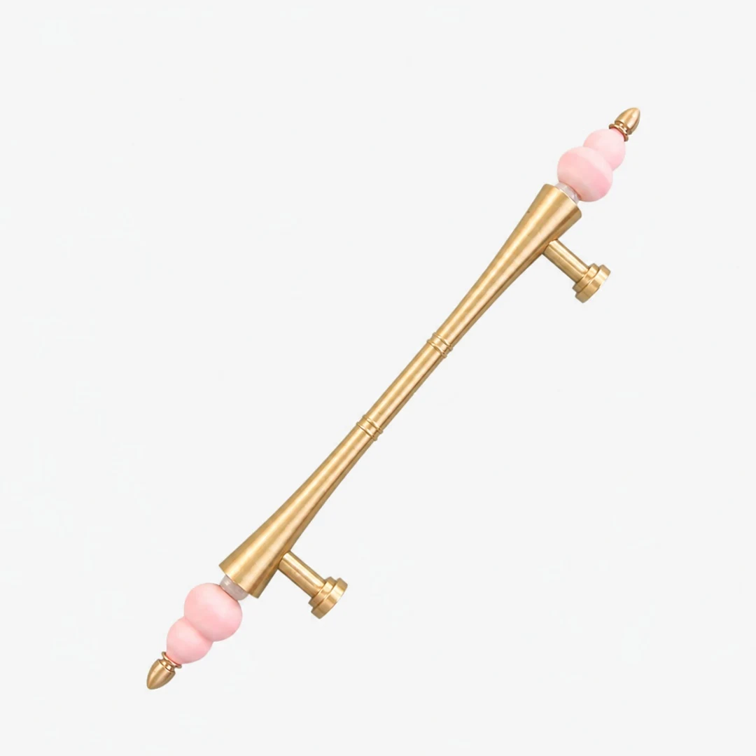 Ceramic cabinet handle option