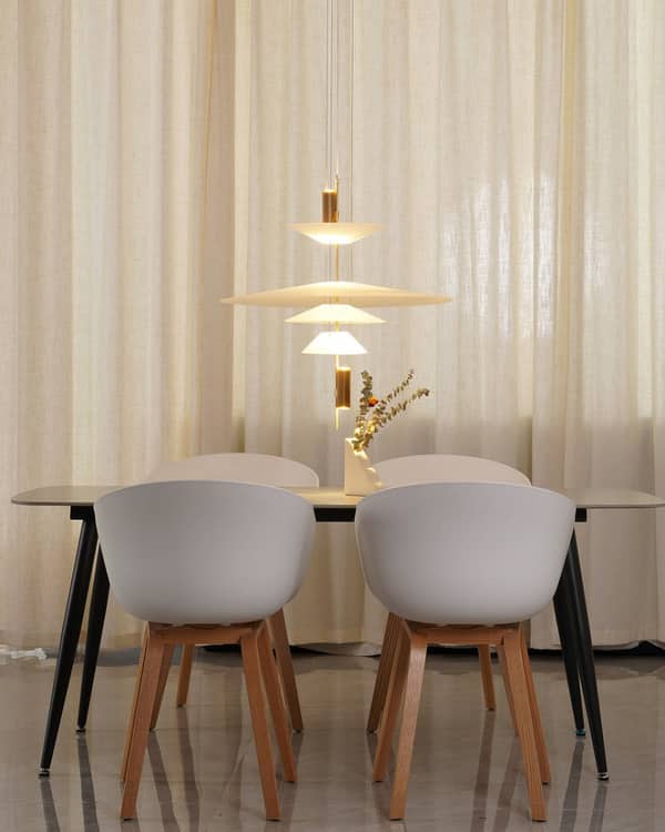 Flamingo chandelier scenario 5