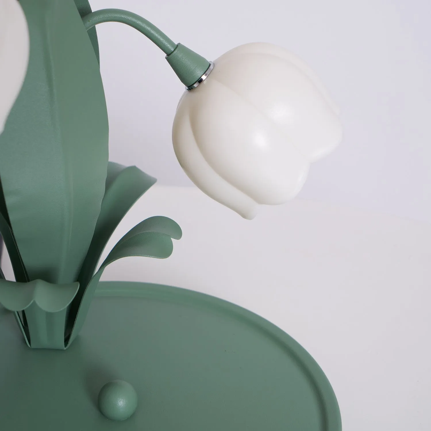 Lily Of The Valley Table Lamp P062