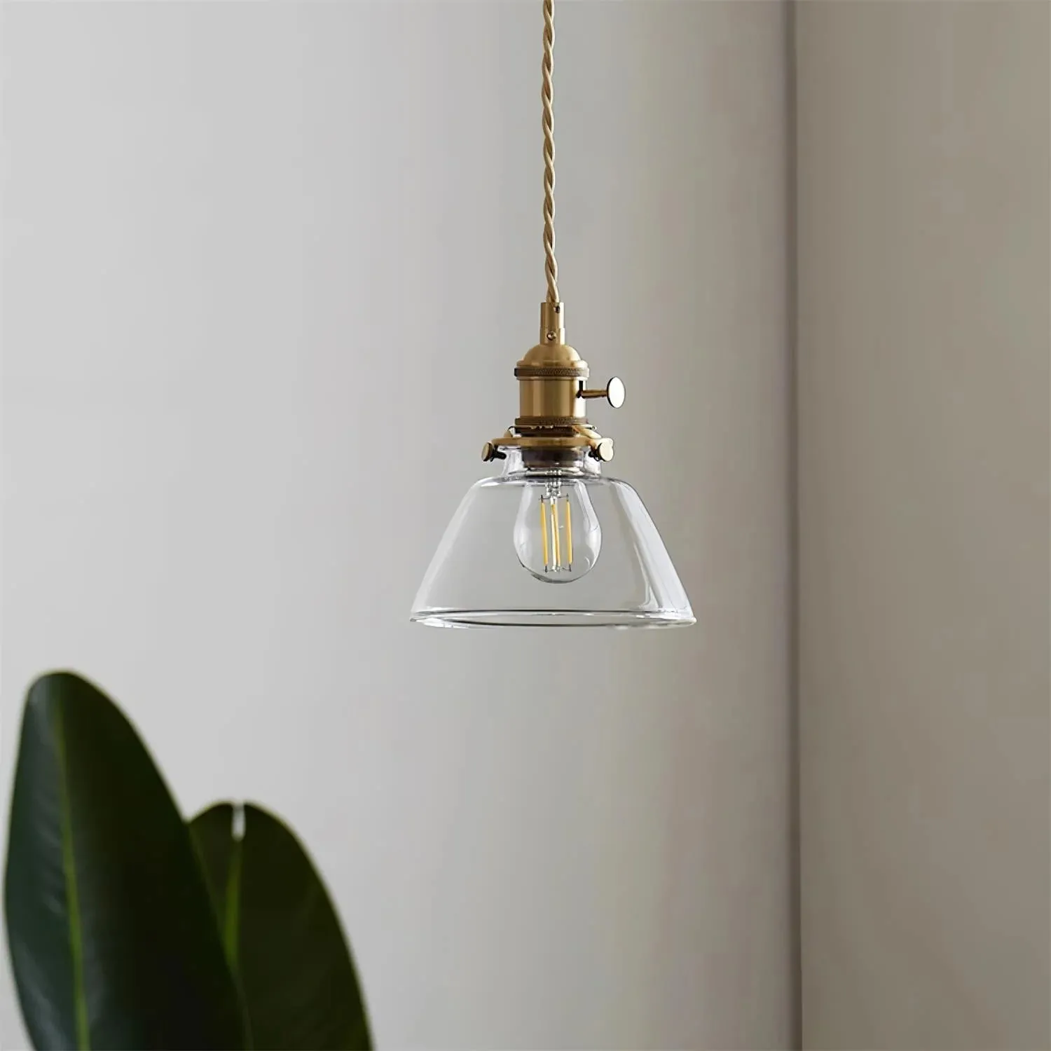 Jasmine Vintage Brass Glass Pendant Light D950