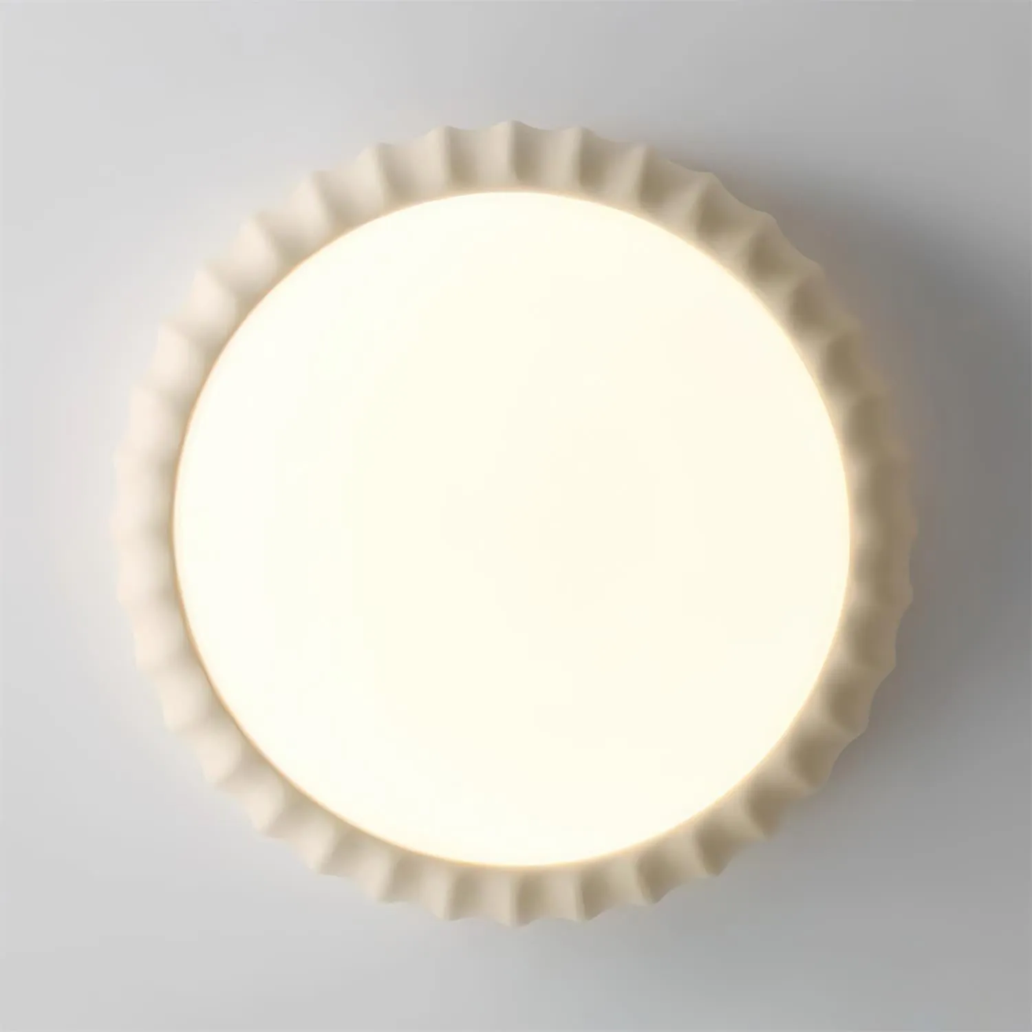 Simple Cream Style Wave Round Ceiling Light M247