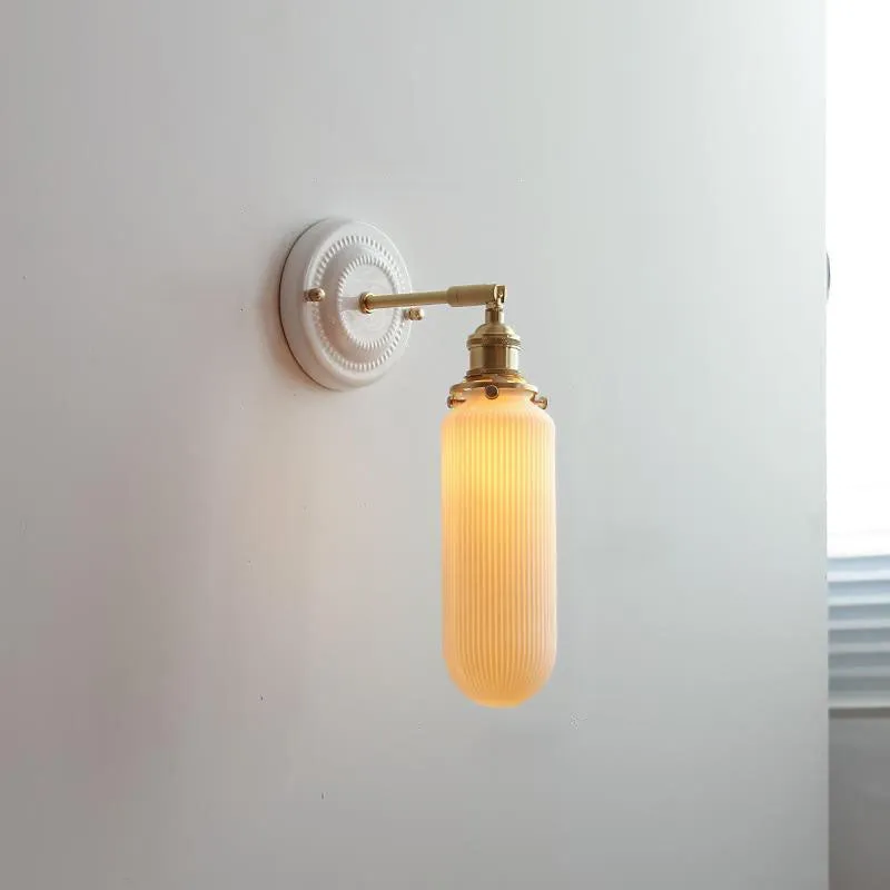 Vintage Ceramic & Brass Wall Sconce – Elegant Lighting for Bedrooms & Hallways T265