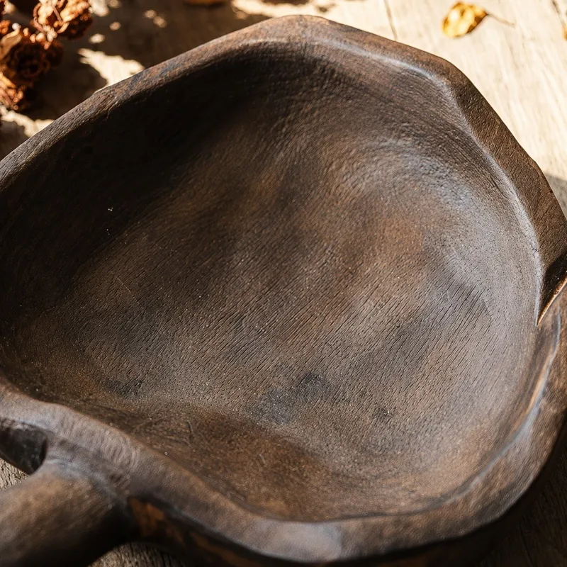 Interior carved wood grain detail