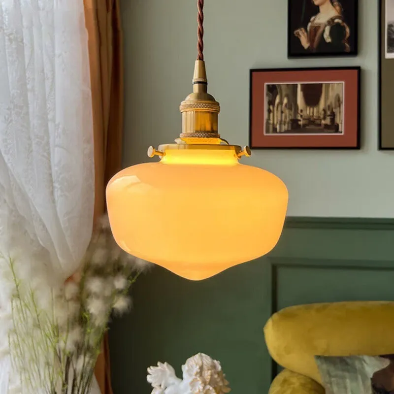 Radiant Lantern Retro Glass Pendant Light D954
