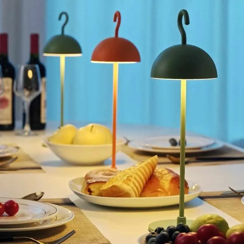 Creative Wireless Telescopic Portable Table Lamp S180