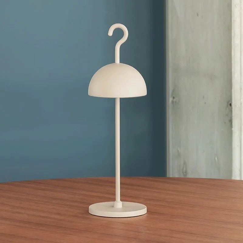 Creative Wireless Telescopic Portable Table Lamp S180