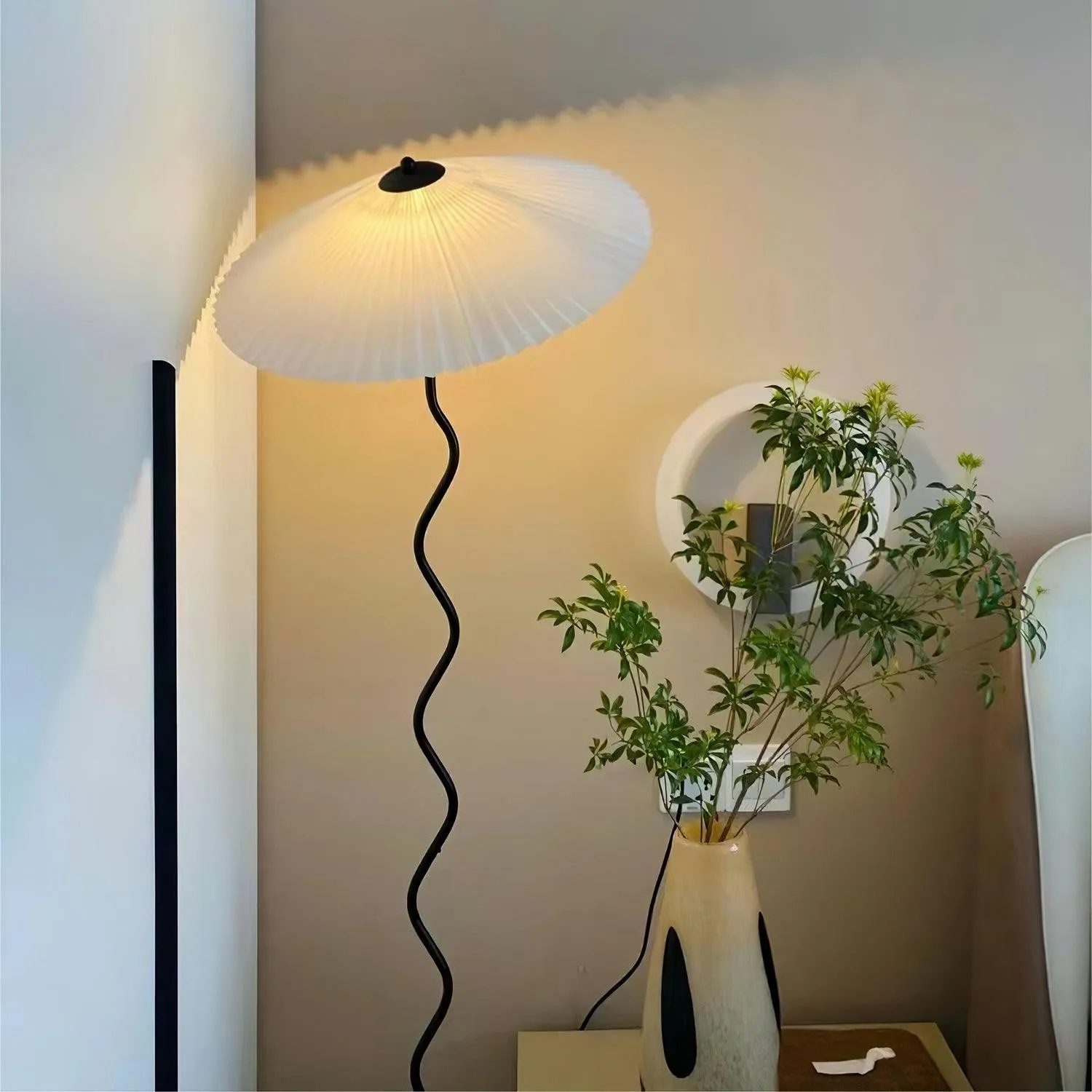 Waveform Exclusive Floor Lamp 17″- 59″ M199