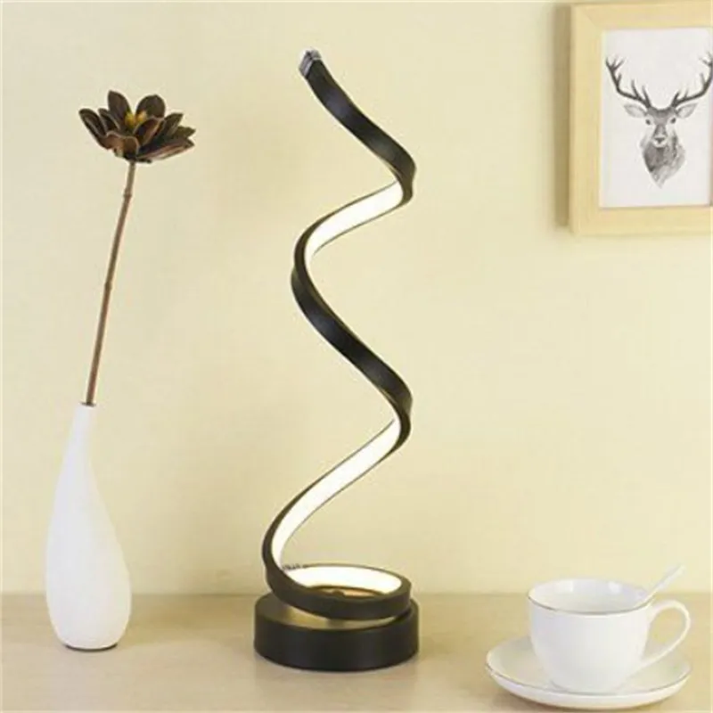Geometric Figure Desk Light