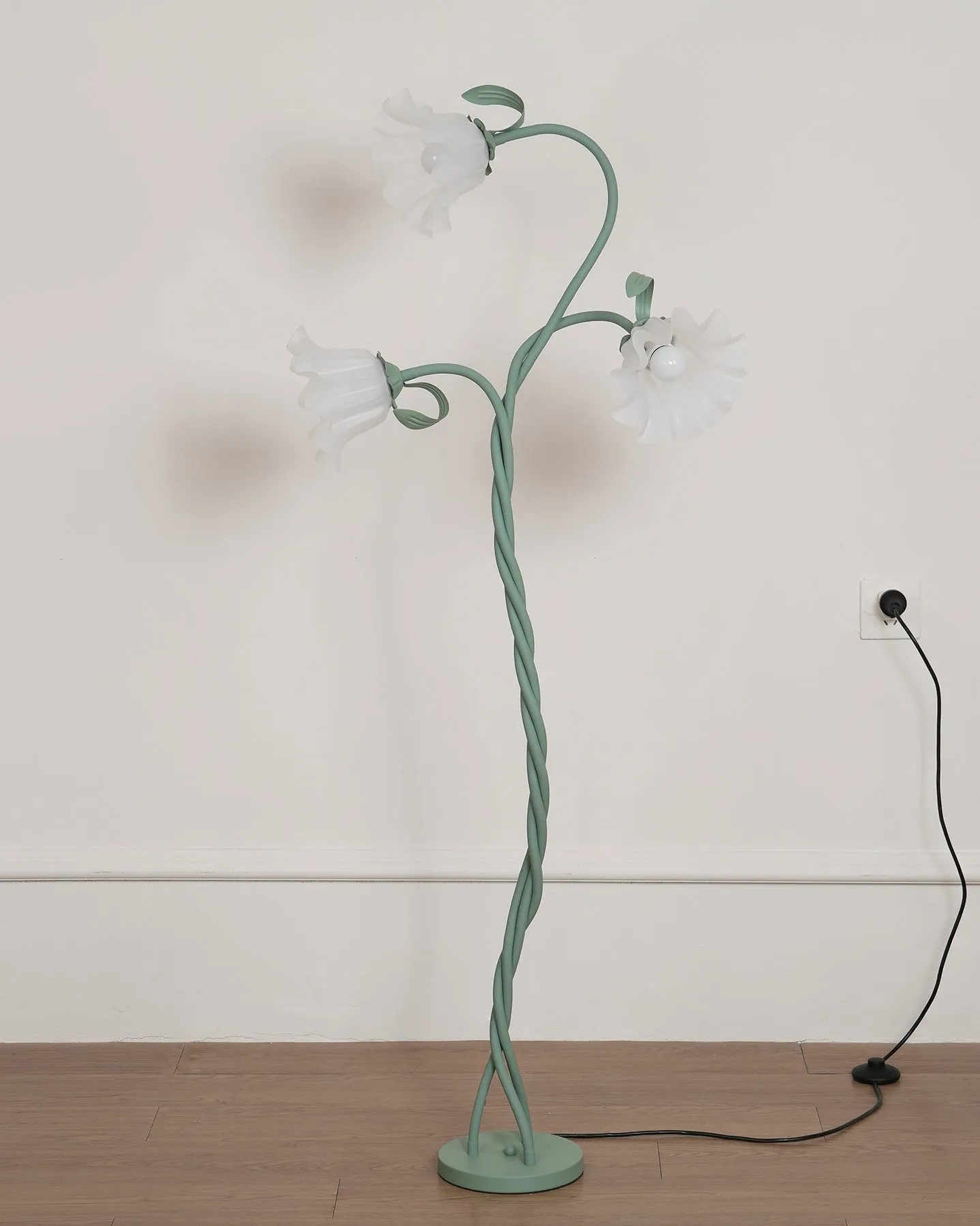 Creative Multi-Head Winding Flower Shape Floor Lamp M175