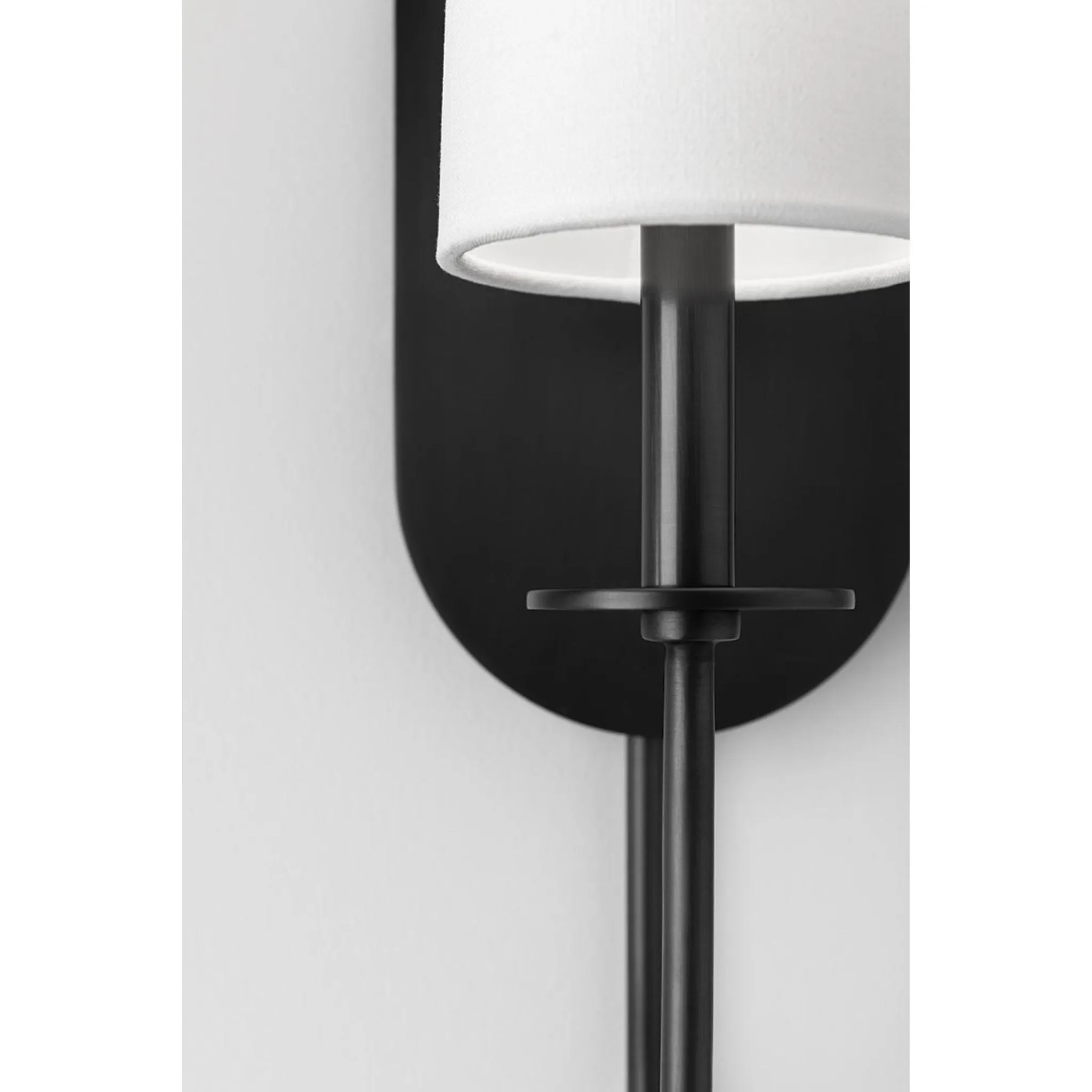 Lara Wall Lamp D599