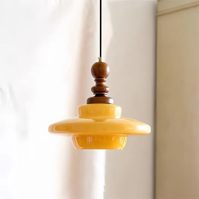 Medieval Cream Glass Pendant Lamp M274