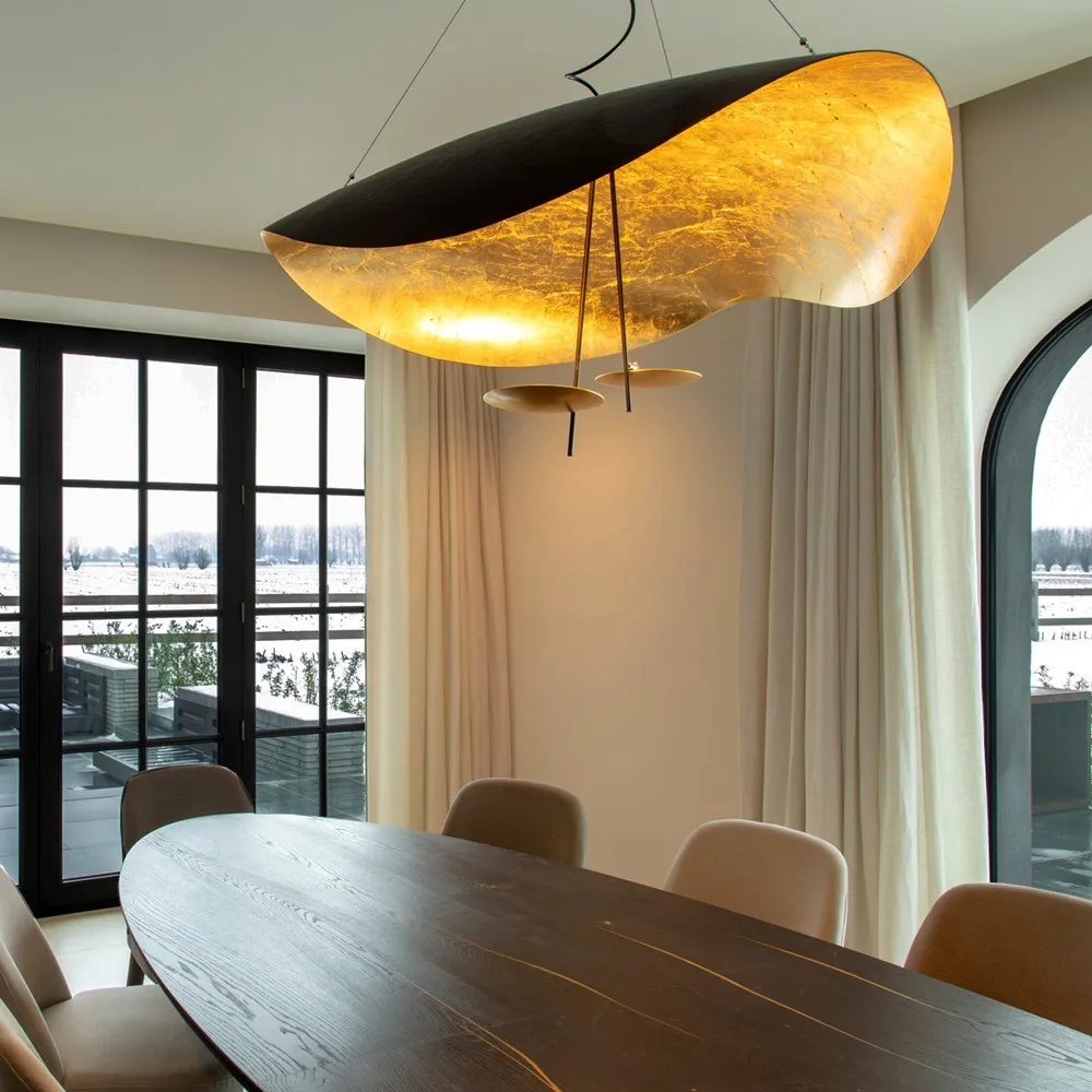 Modern Foil Curved Metal LED Pendant / Ceiling light for Bedroom