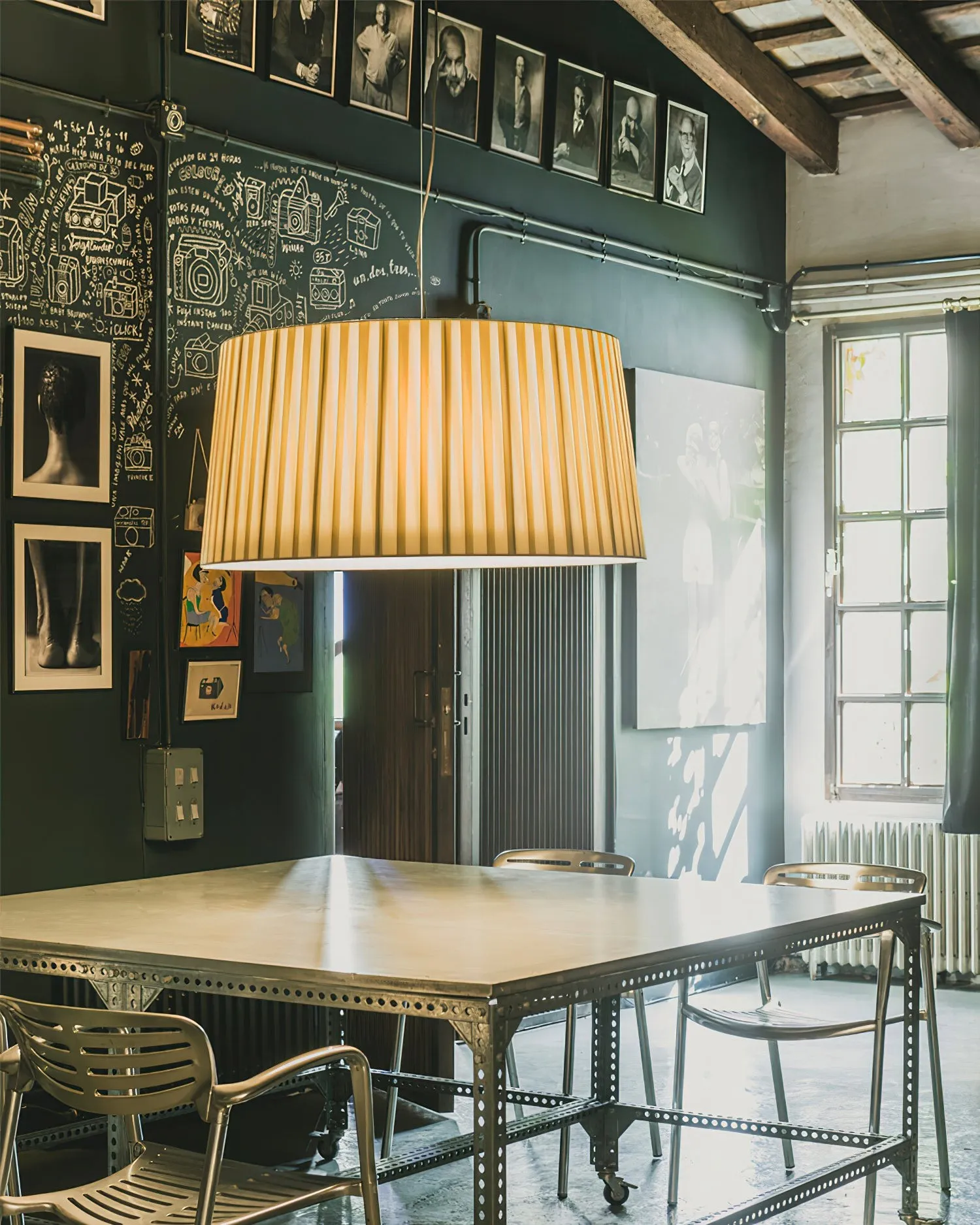 Wrinkles Pendant Lamp P068