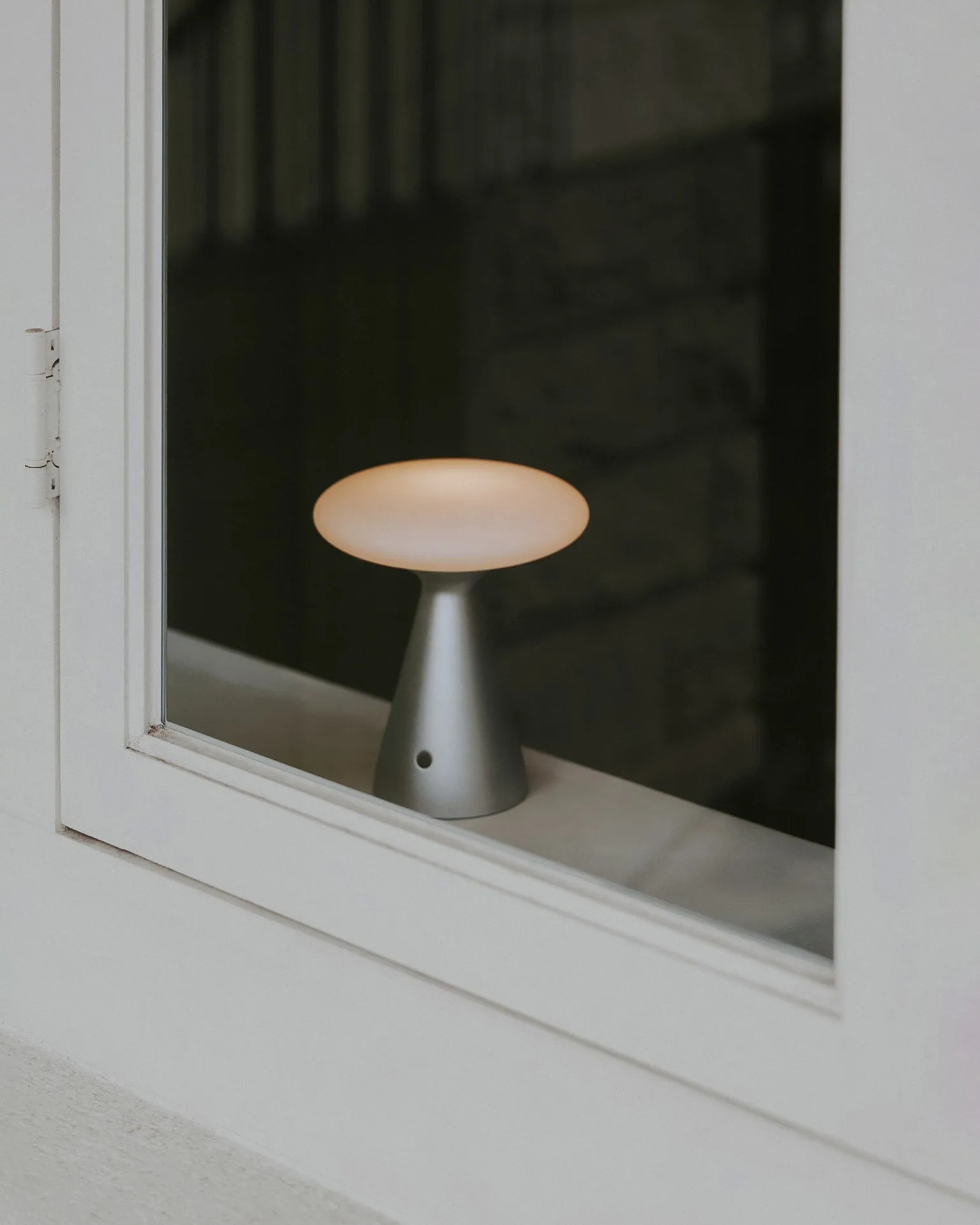 Simple Style Touch Dimming Table Lamp M248