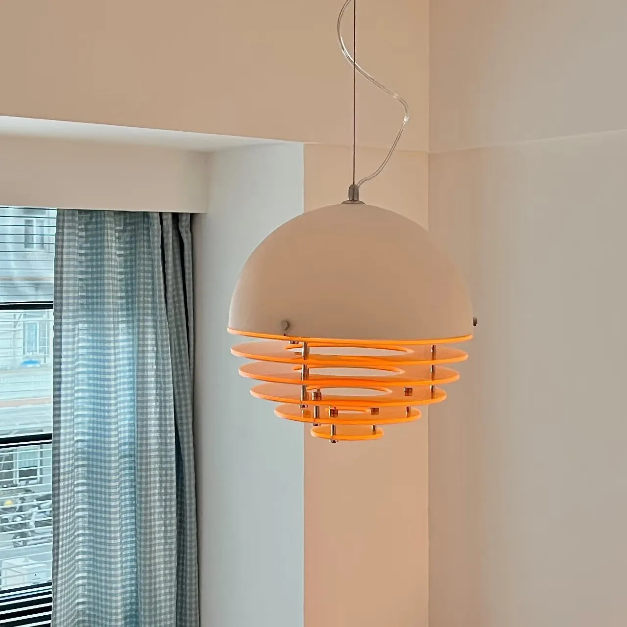 Bauhaus Sunset Ambient Pendant Lamp - Glass Acrylic Pendant Lamp S192