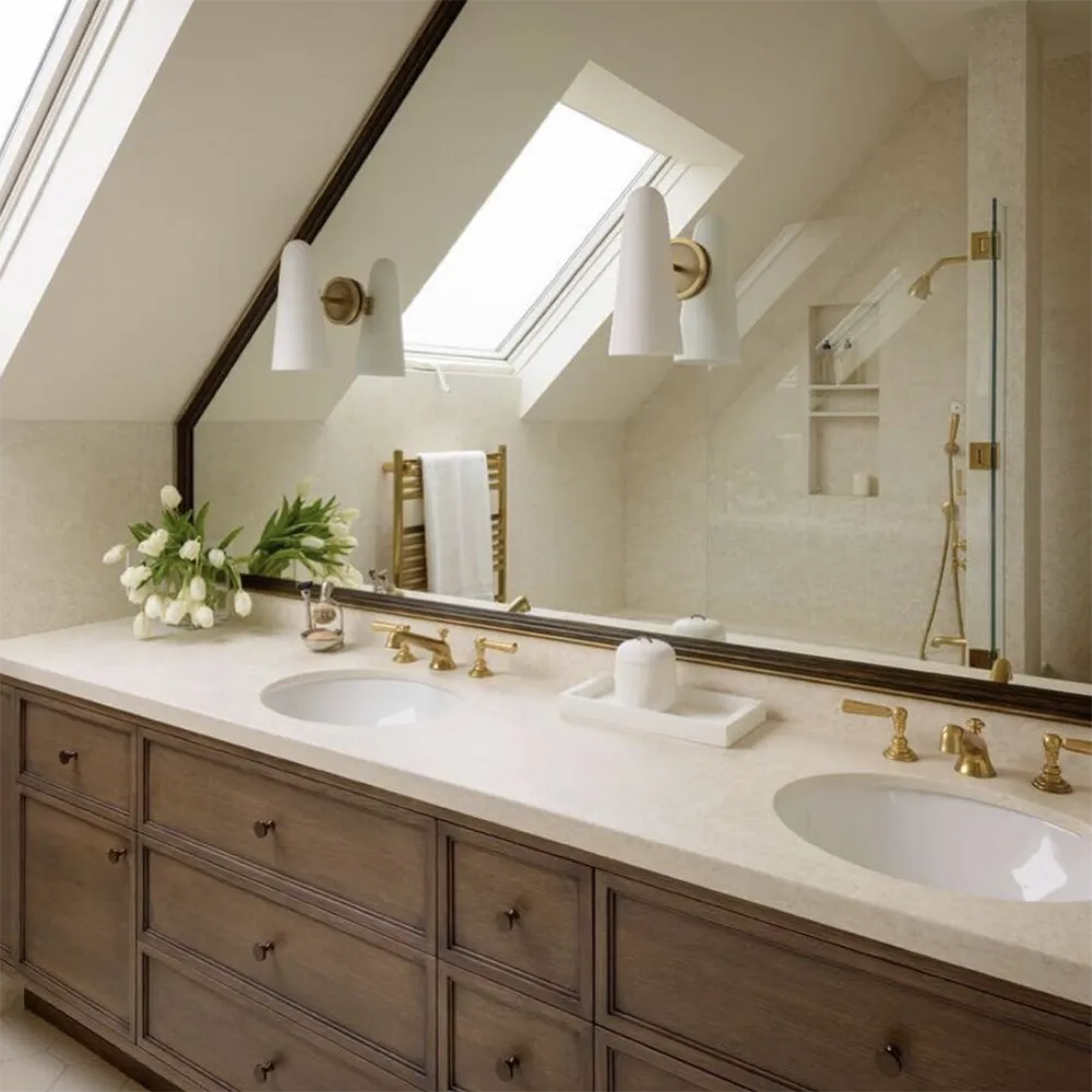Nordic Simple Light Luxury Brass Wall Lamp M131
