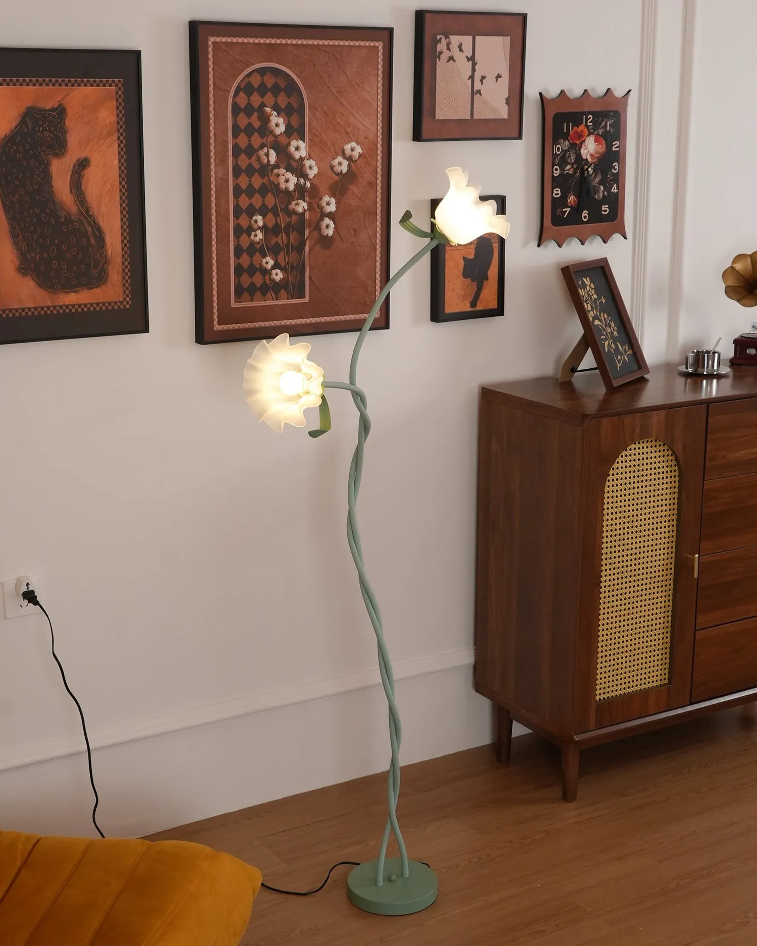 Creative Multi-Head Winding Flower Shape Floor Lamp M175