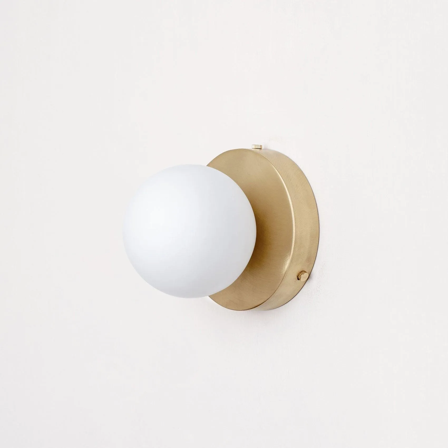 Nuvol Wall Lamp T192