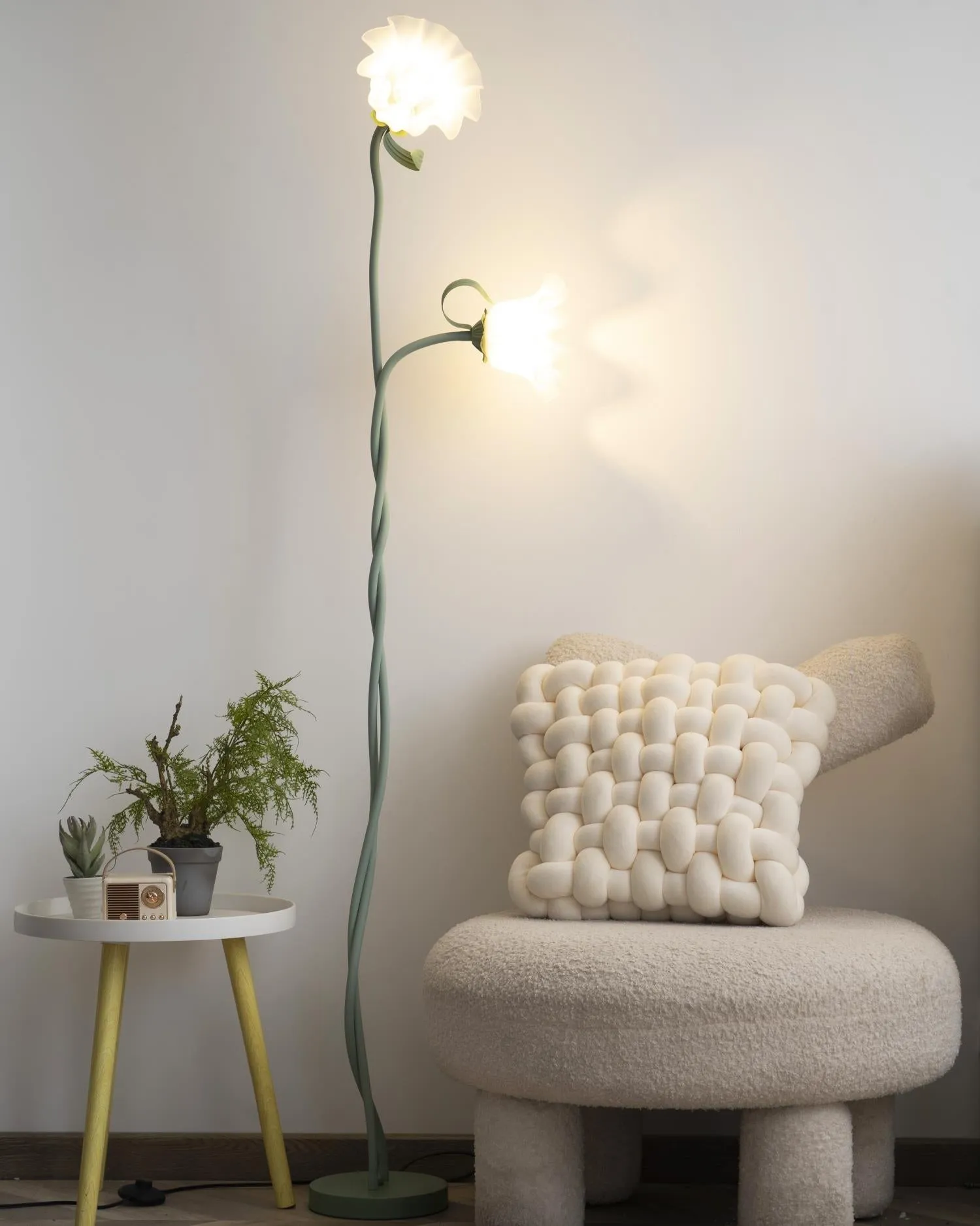 Creative Multi-Head Winding Flower Shape Floor Lamp M175