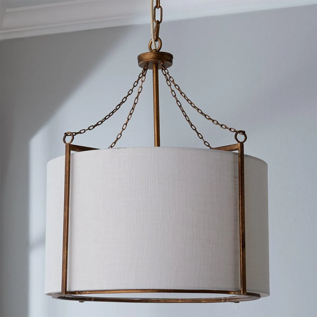 Ivan Chandelier D553