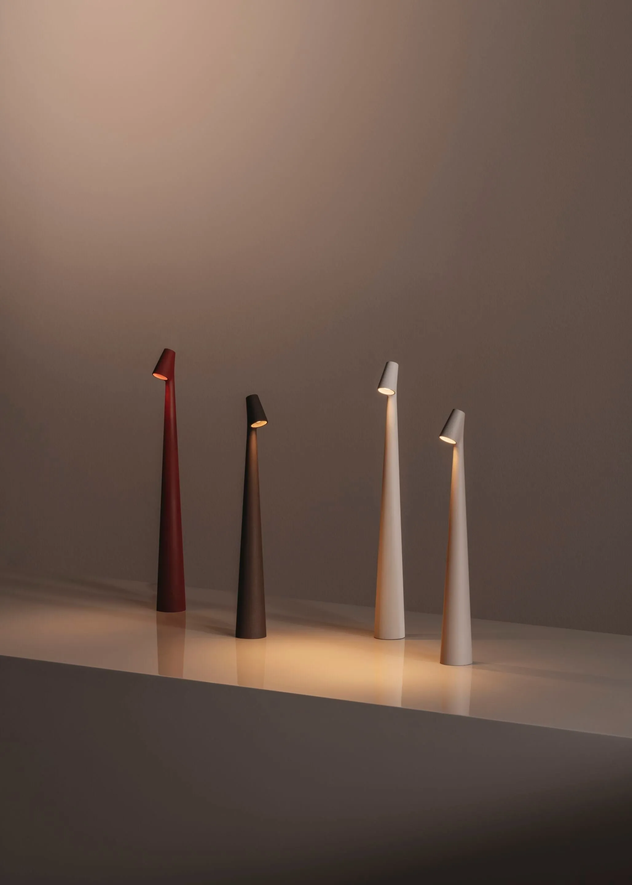 Creative Tall Portable Table Lamp M497