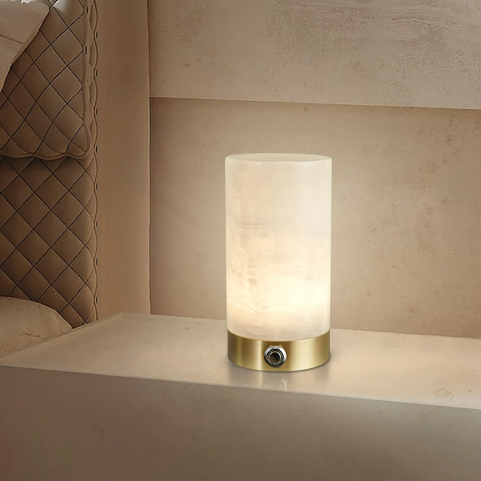Totem Alabaster Table Lamp D499